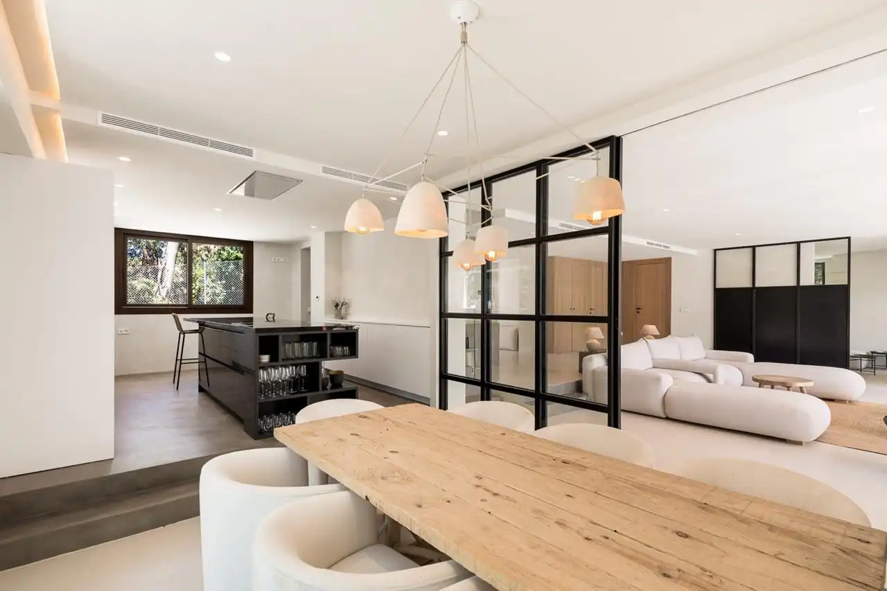 Schitterende Ibenico style villa op wandelafstand van zee en strand. foto 12