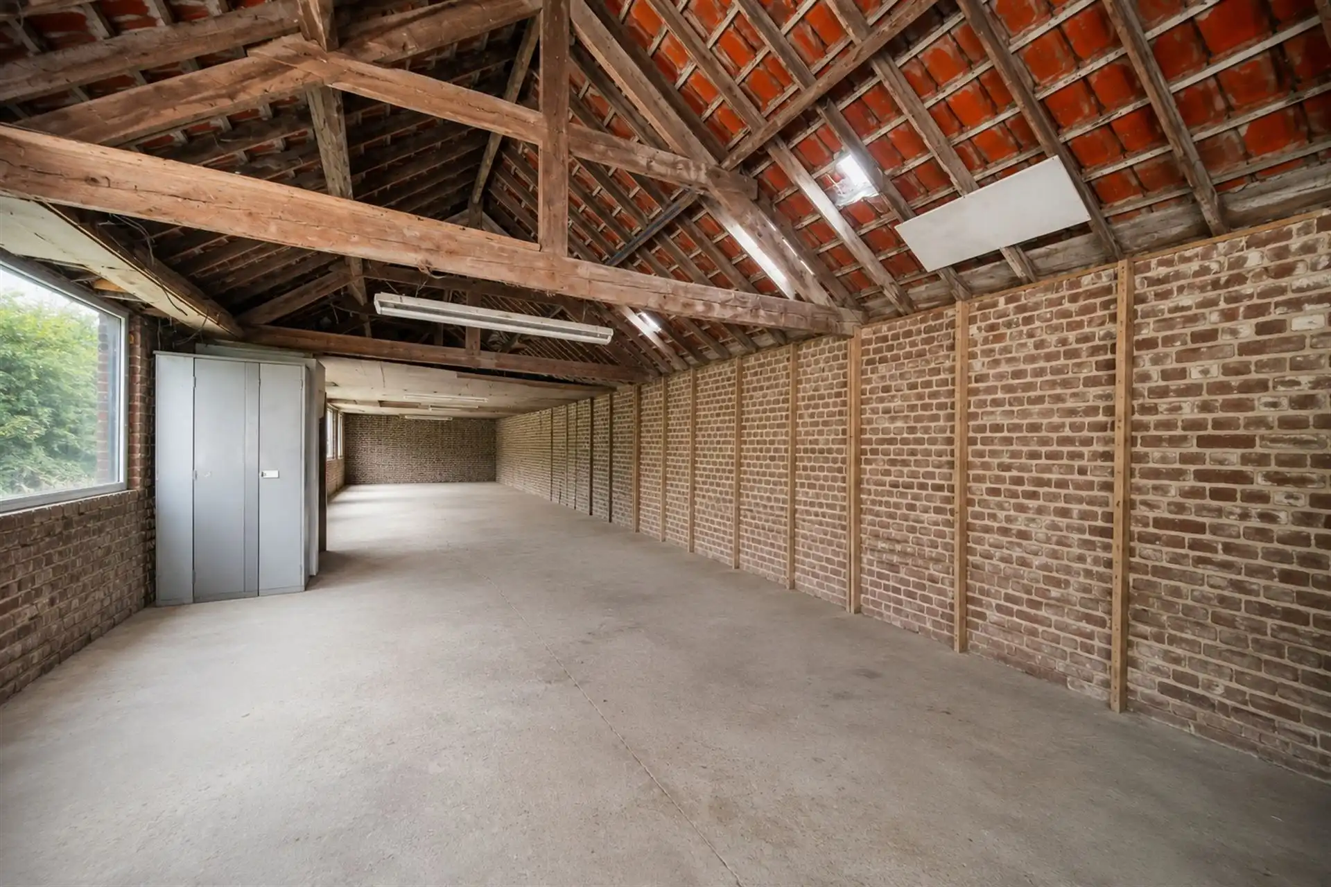  Ruime gezinswoning met atelier van 125 m² in Leers-Nord foto 12
