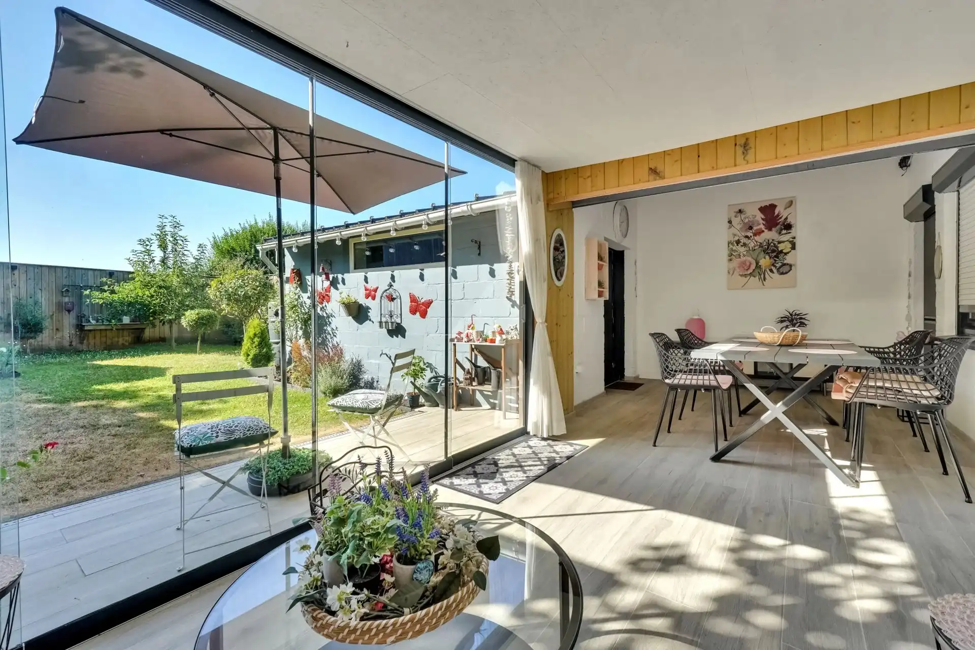 Volledig gerenoveerde gelijkvloerse woning met tuin in Riemst foto 13