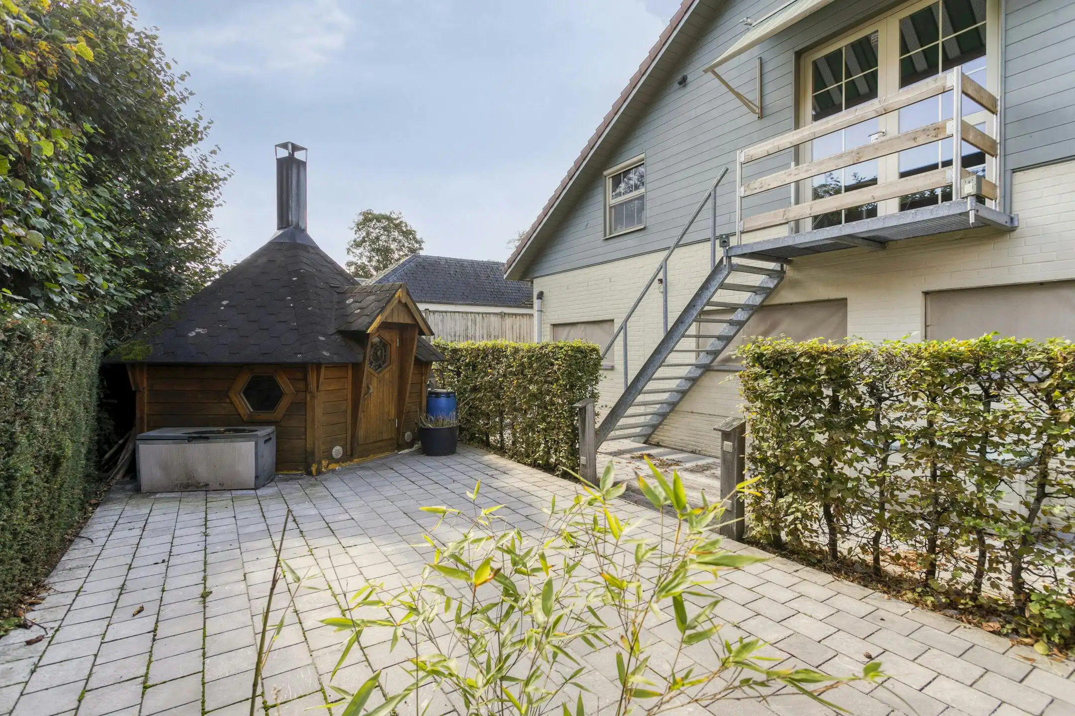 Unieke eigendom met veelzijdige mogelijkheden te Sint-Andries foto 14