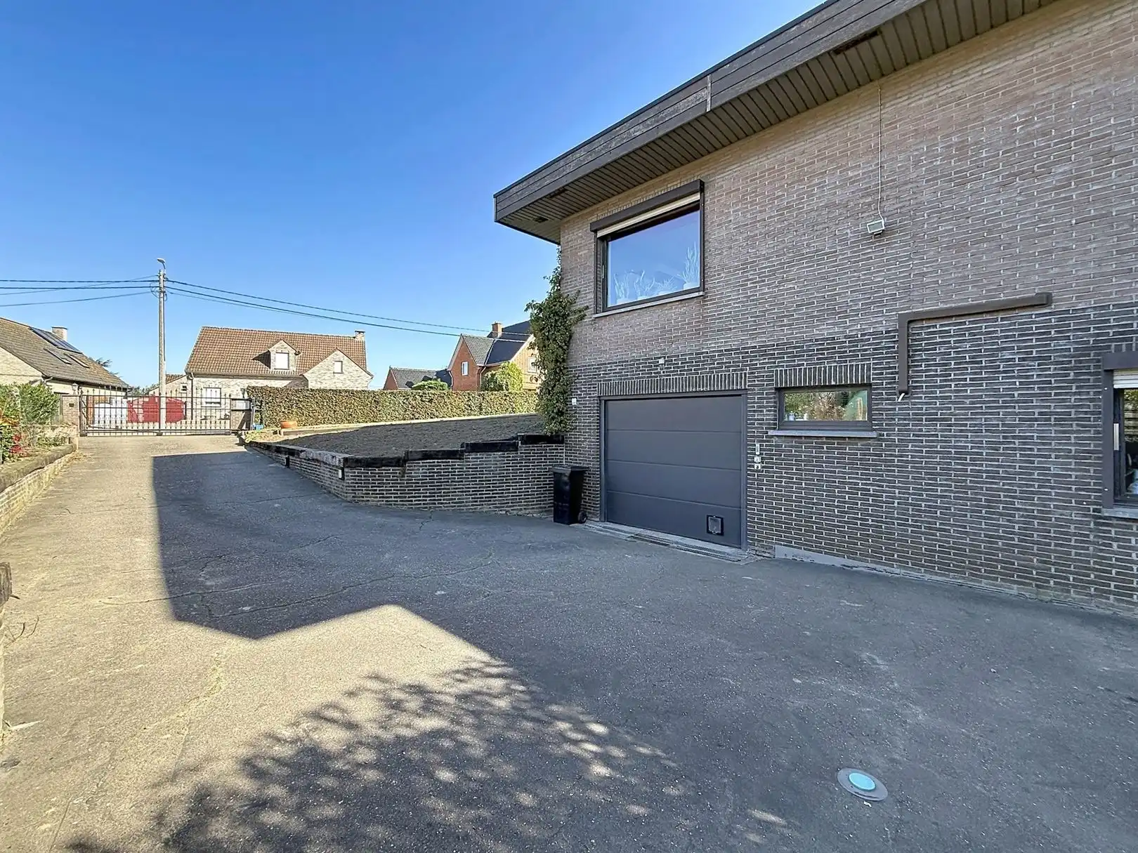 Ruime open bebouwing (bungalow), 3 slpks, 14a 10ca foto 3