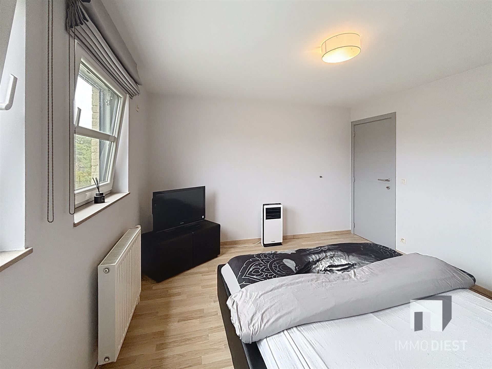 Energiezuininge woning met 3slpk - 2 carports - 5,41are  foto 23