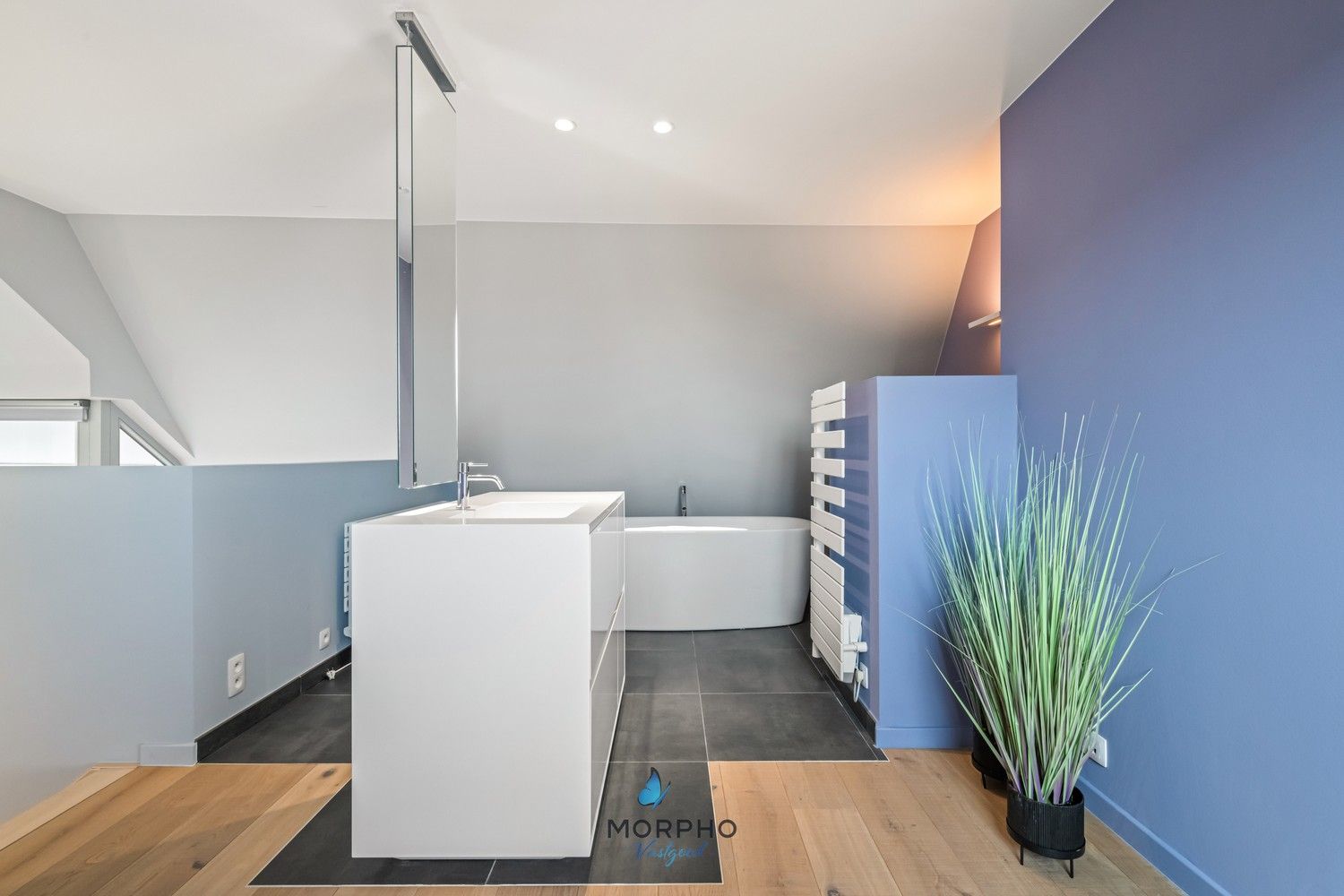 High-end triplexappartement in hartje Brugge – Licht, luxe en leefcomfort in residentie Augustijnenhof foto 17