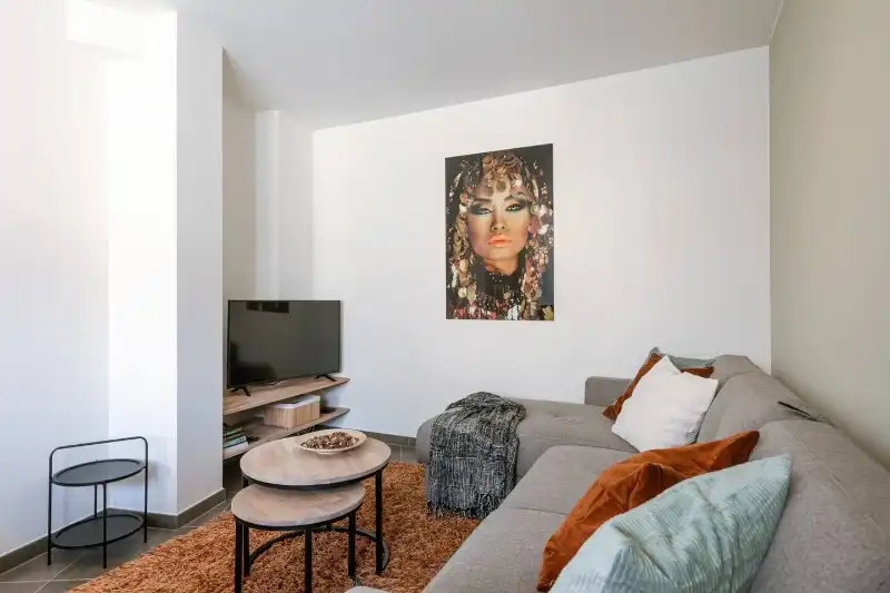 --- NIEUW --- Gemeubeld&nbsp;1-slaapkamerappartement in hartje Gent! foto 2