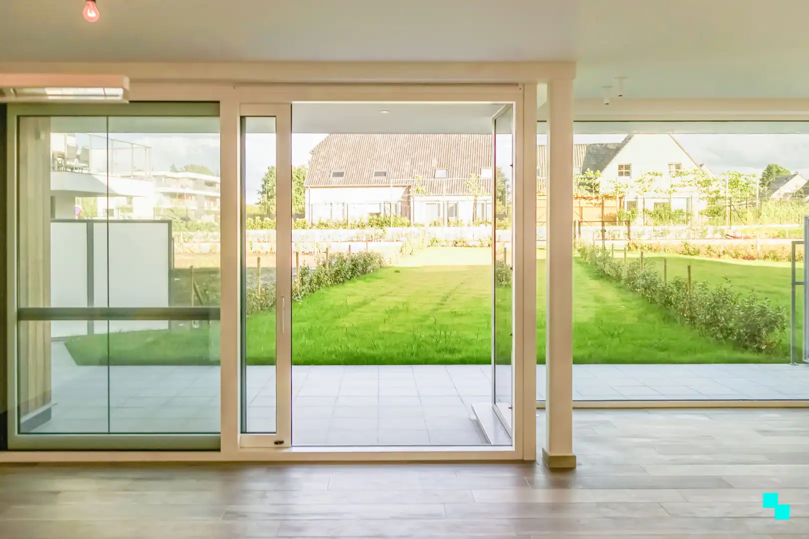 Tweeslaapkamer appartement op het gelijkvloers in het hart van Merelbeke foto 11