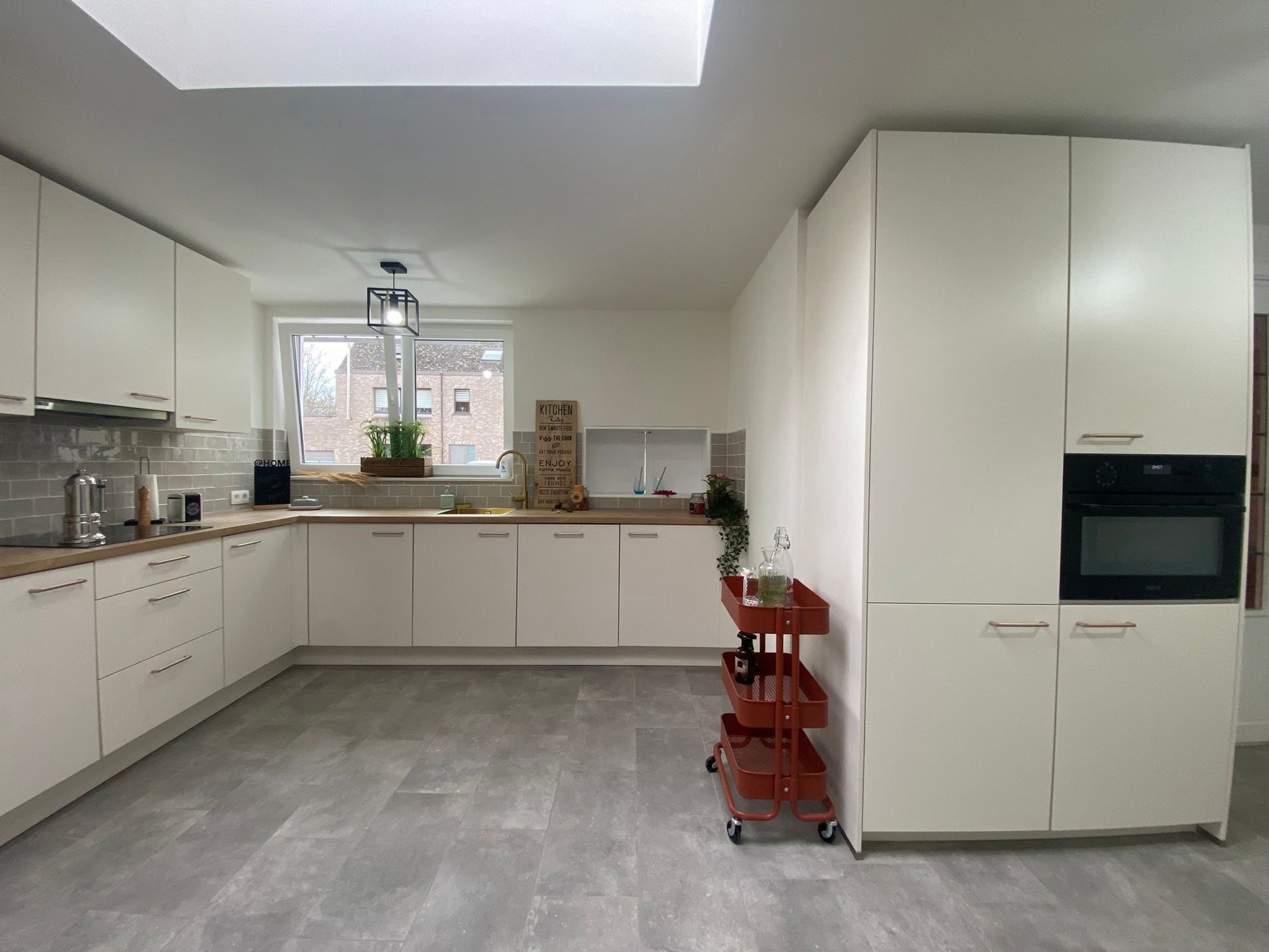 Ruime instapklare HOB met 4 slpks, tuin en garage foto 8