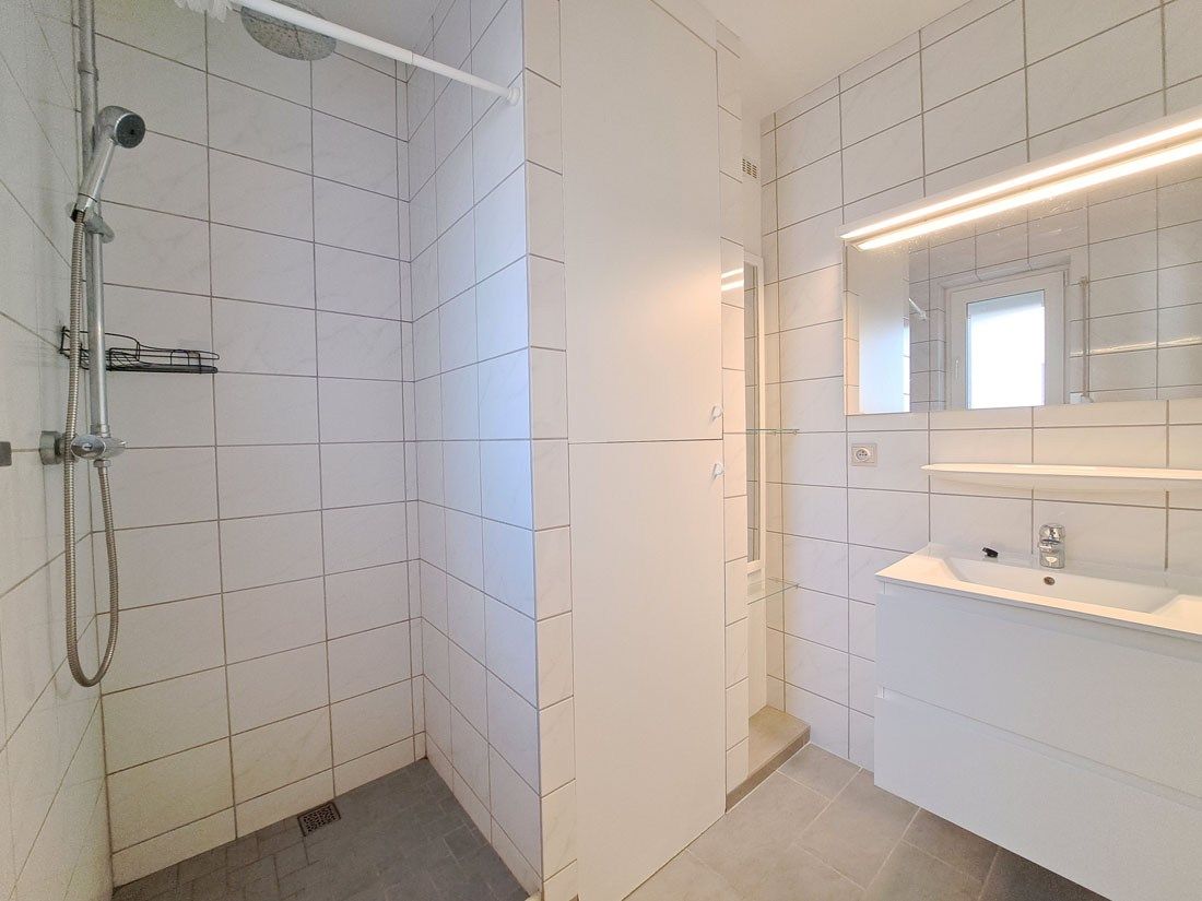 Appartement op de 1ste verdieping te Lommel foto 10