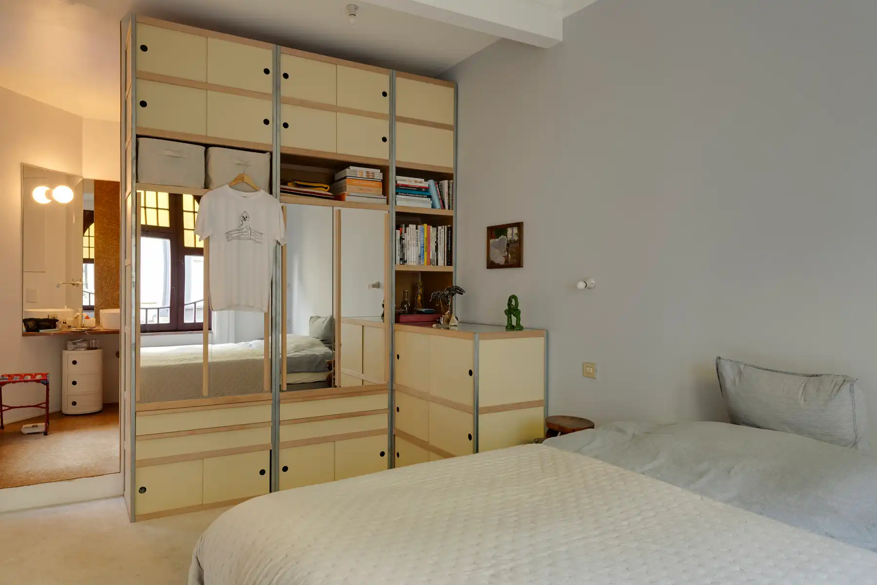 Prachtig gerenoveerde woning met authentieke charme op top locatie! foto 6