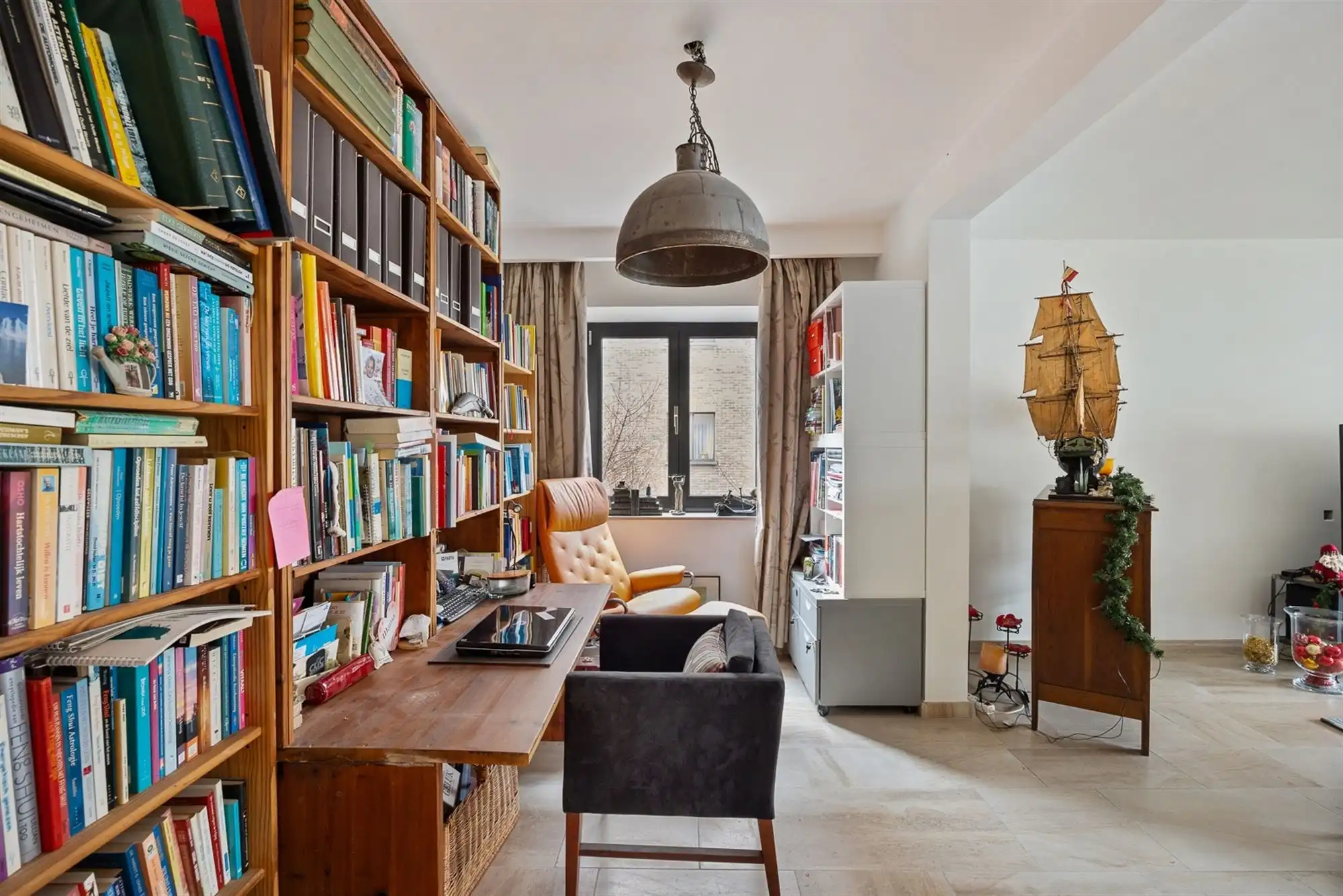 Ruim appartement met 2 à 3 slaapkamers en groot terras foto 3