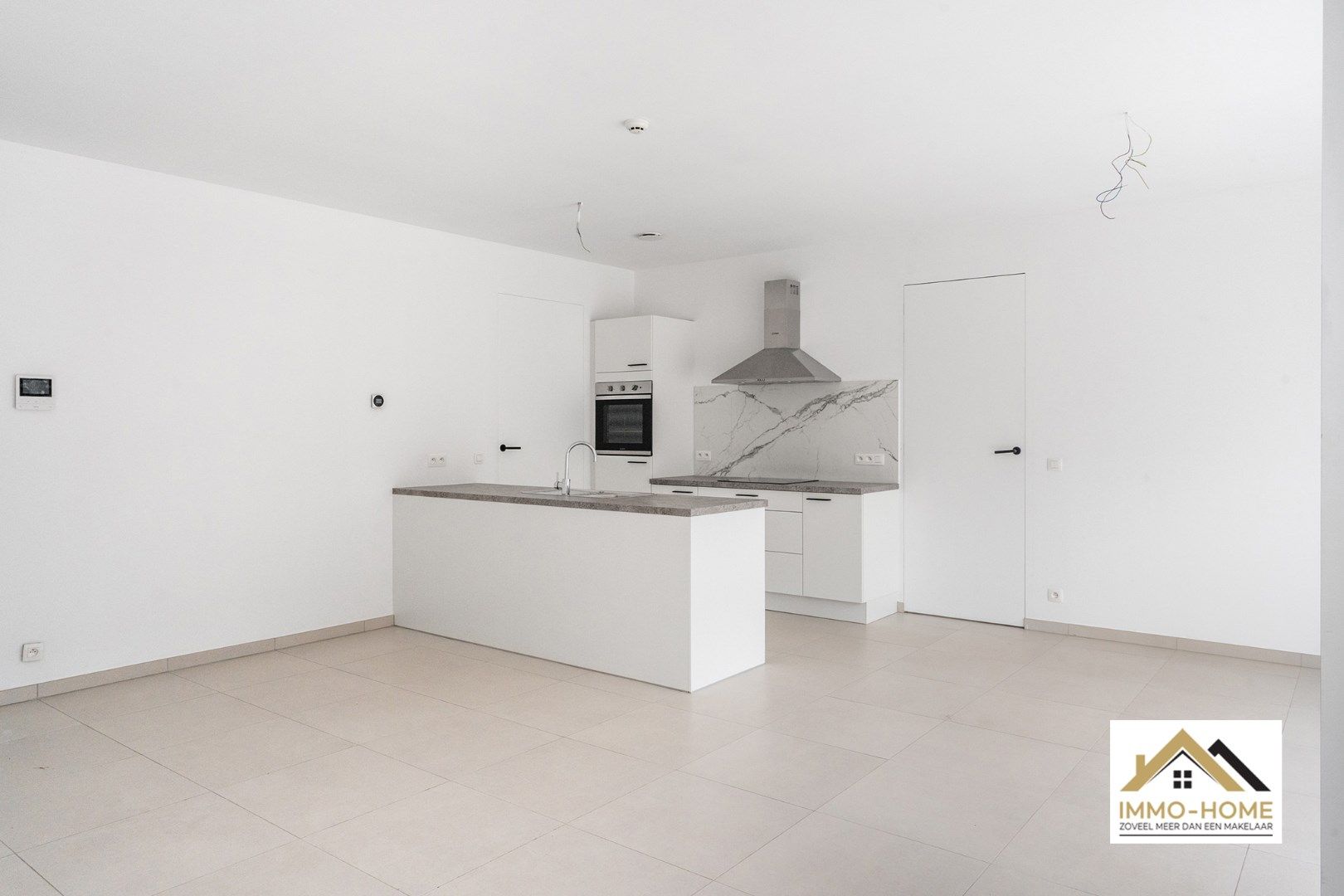 Modern gelijkvloers appartement!! foto 3