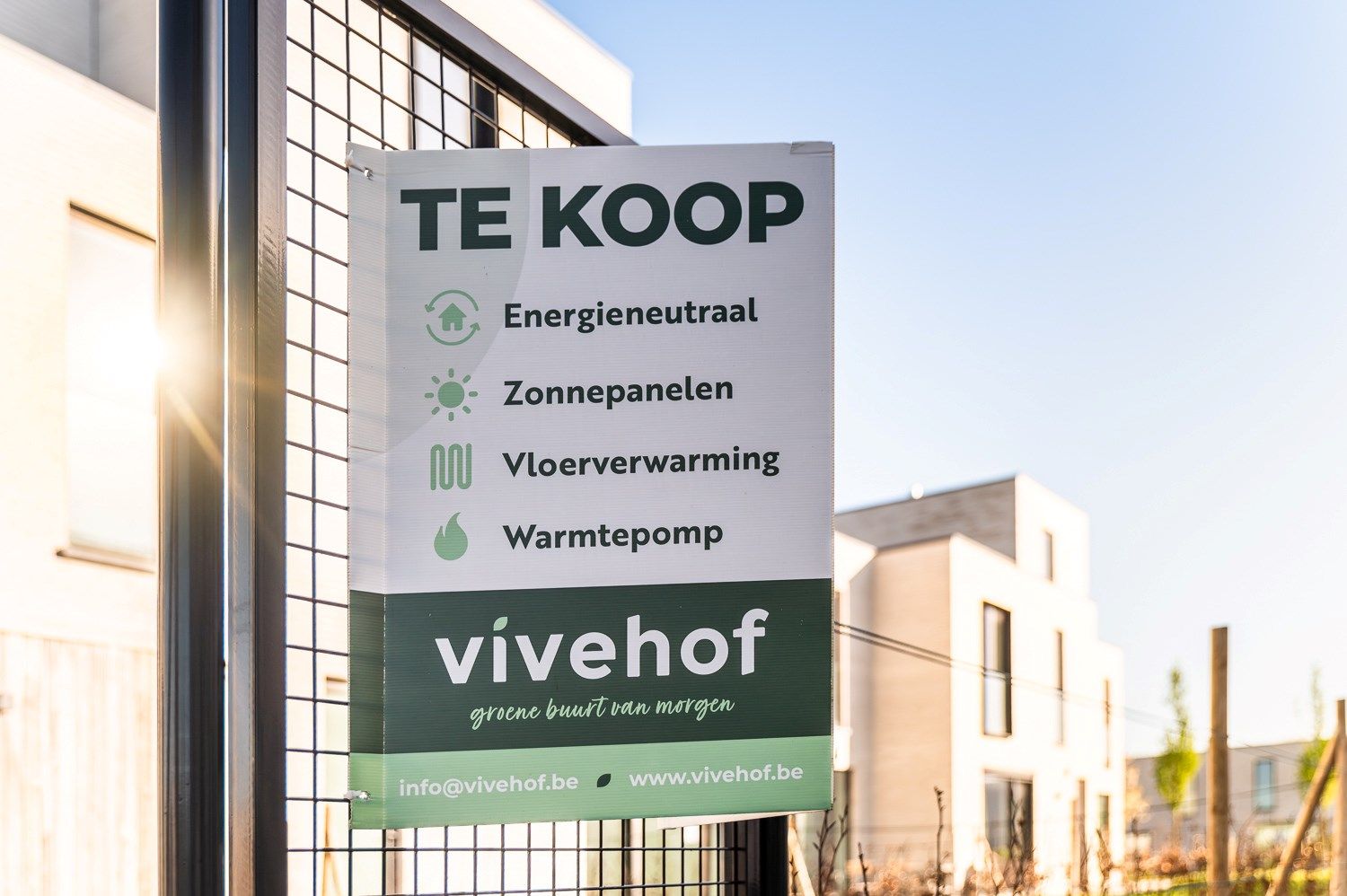 Duurzame instapklare woningen in een groene parkomgeving foto 8