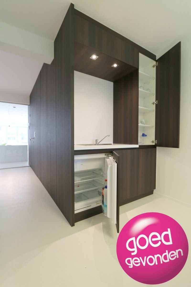 PLUG-IN modern kantoor + veel passage foto 29