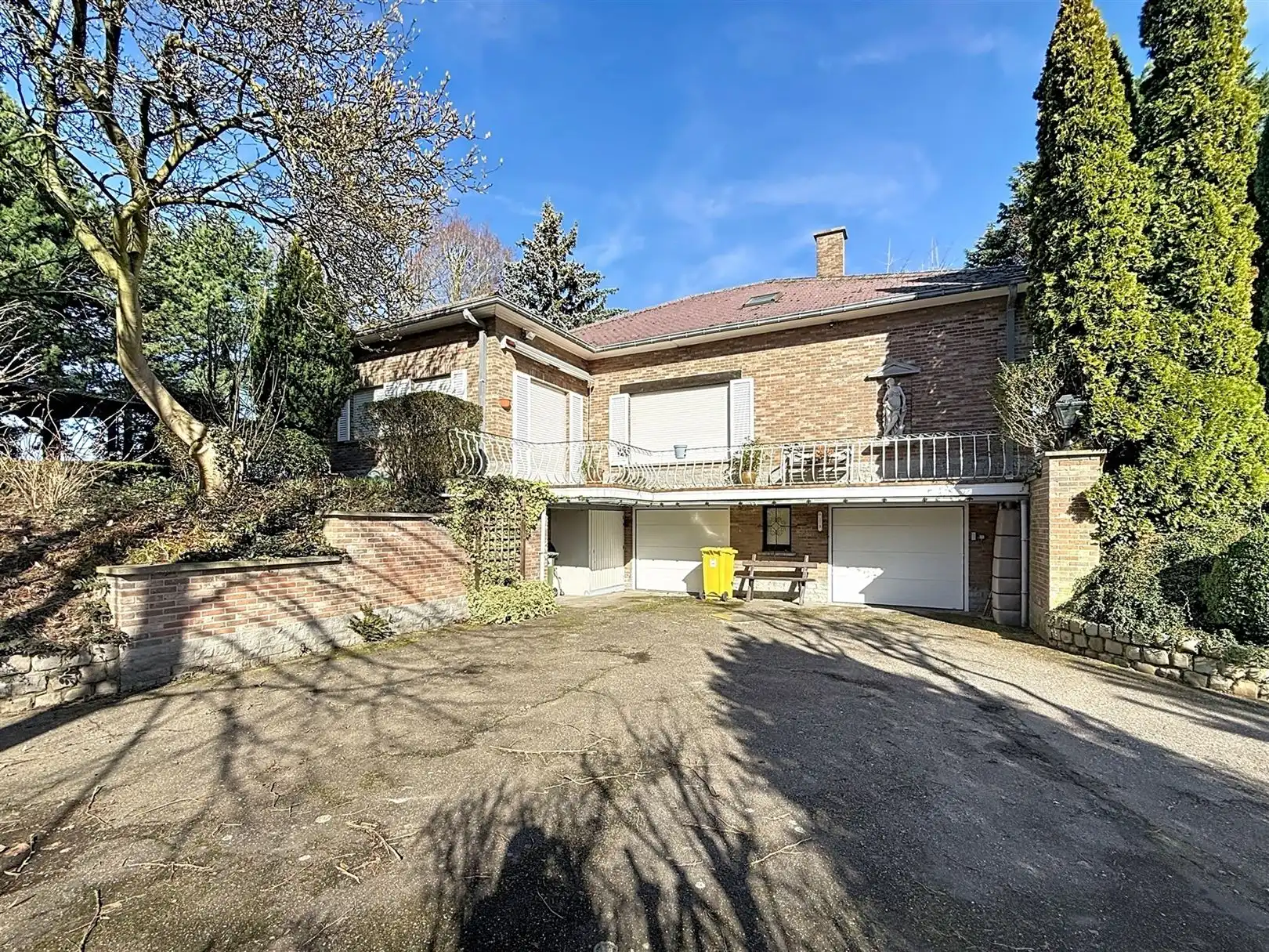 Op te frissen villa, 3/4 slpks + zolder, tuin en garages foto 35