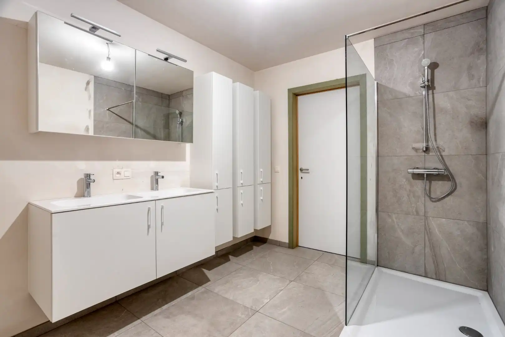 Ruime nieuwbouwwoning EPC A+  met voordeeltarief btw 6% foto 15
