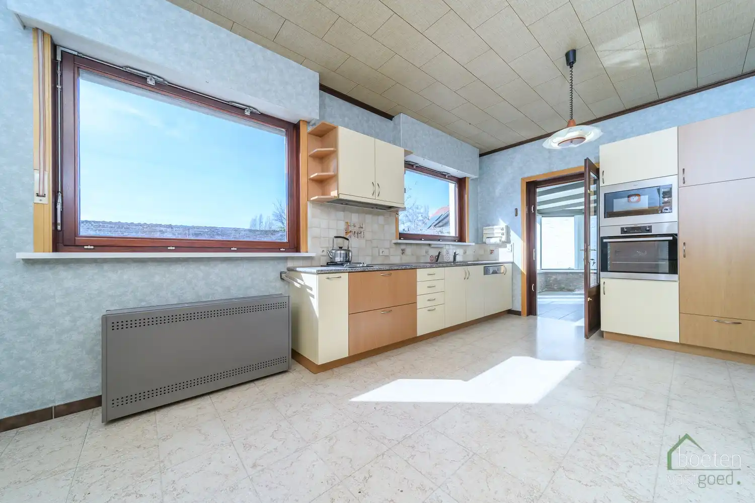 GIJVERINKHOVE: Degelijk woonhuis met 3 slaapkamers, loods (ca 100m²), zonneterras en -tuin op 545m² grondopp. foto 7