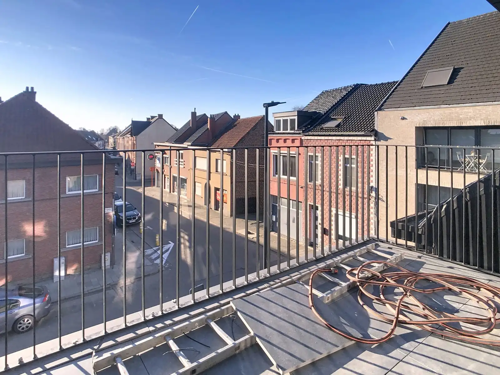 Nieuwbouwresidentie met 3 appartementen onder registratie foto 28