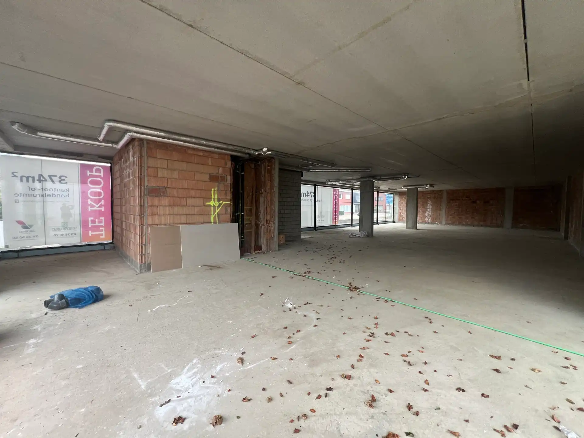 Kantoor - handelsgelijkvloers (374m²) in het centrum van Ham foto 10