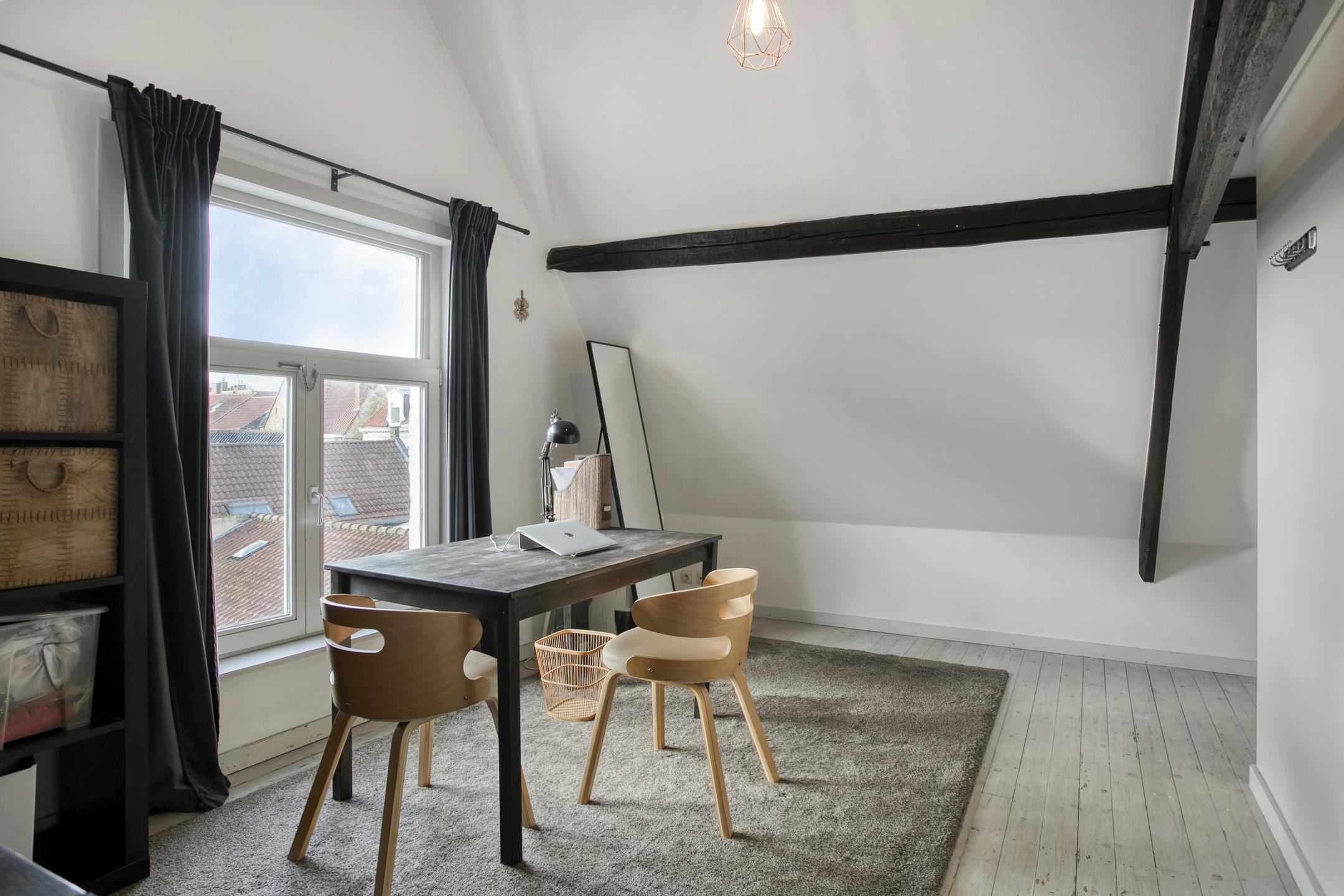 Uniek gerenoveerde herenwoning in Brugge met 3 slaapkamers foto 11