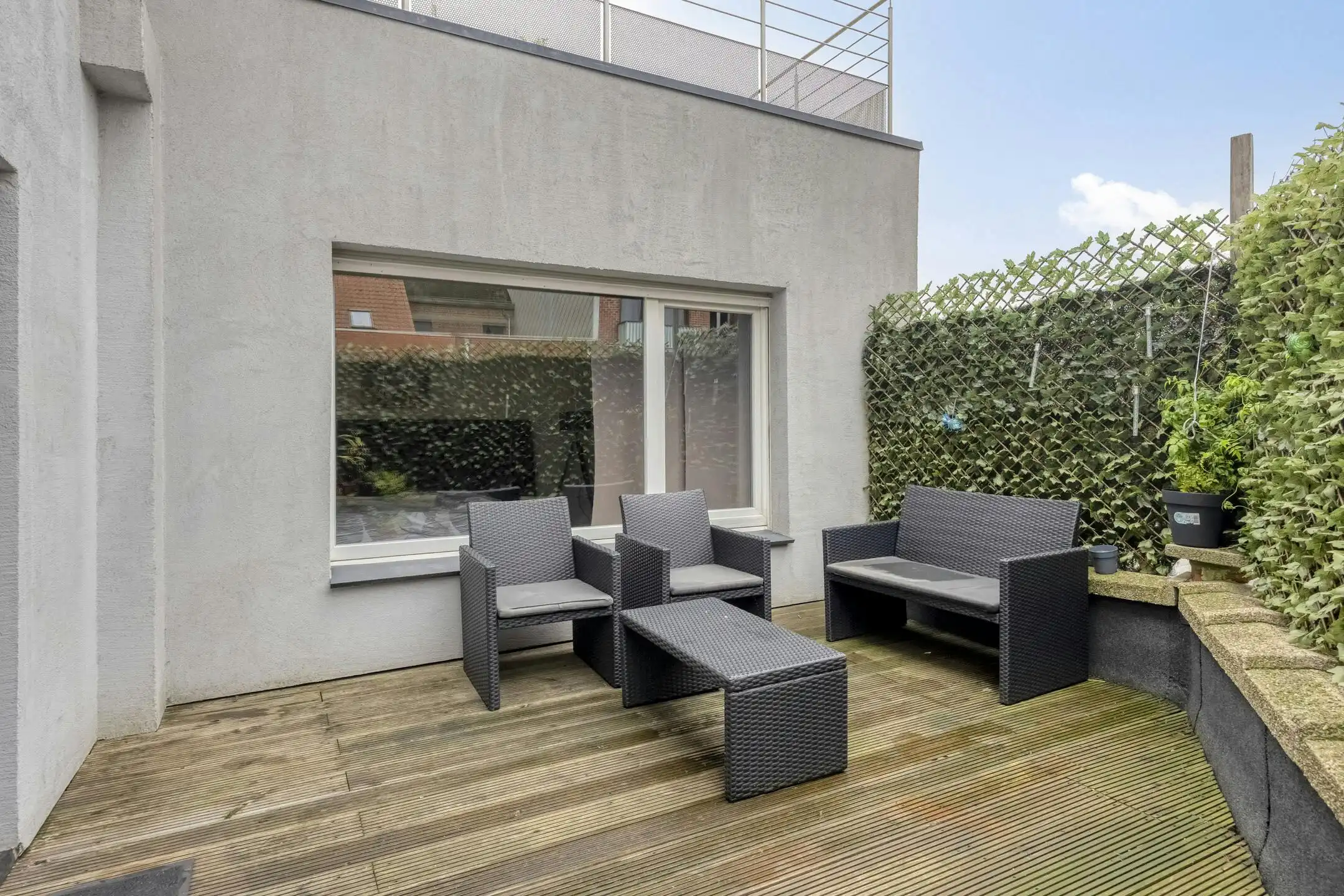 Opbrengsteigendom te koop in centrum van Eeklo foto 15