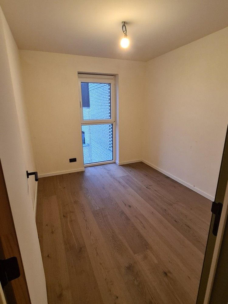 Luxe nieuwbouw 2 slpk appartement met mooi terras te Molenbeersel. foto 12