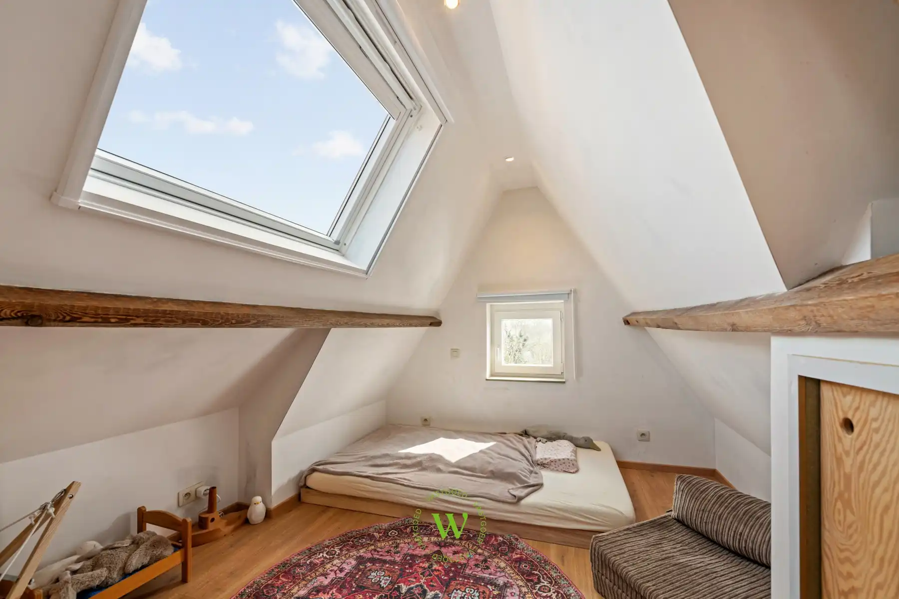 Karaktervolle, gerenoveerde halfopen woning met label B. foto 24