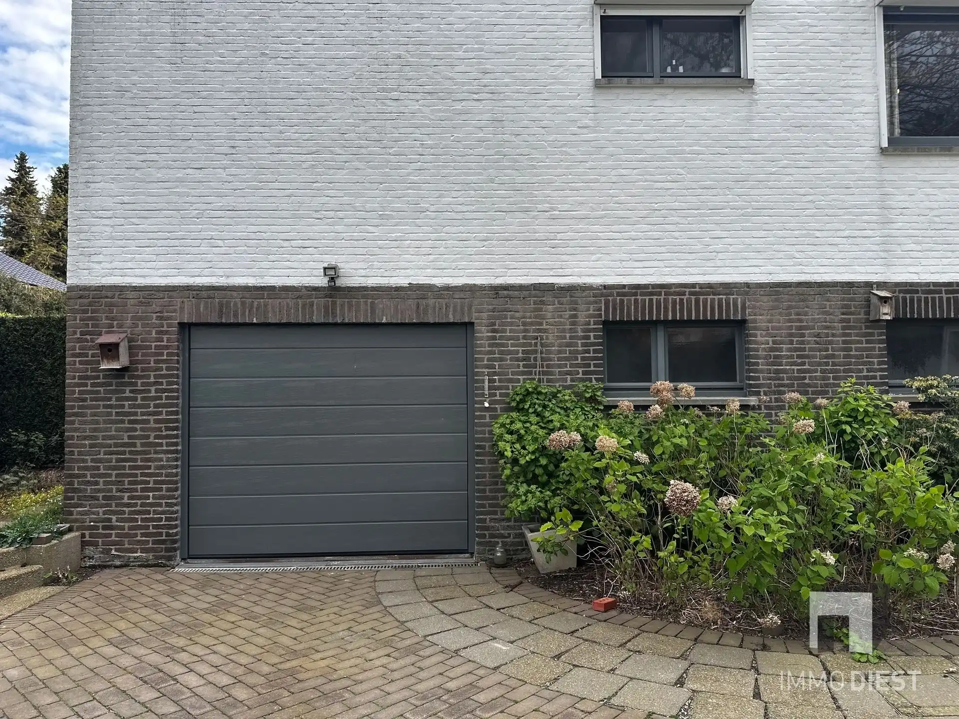 Gezinswoning met 4 slaapkamers en mooie tuin foto 35