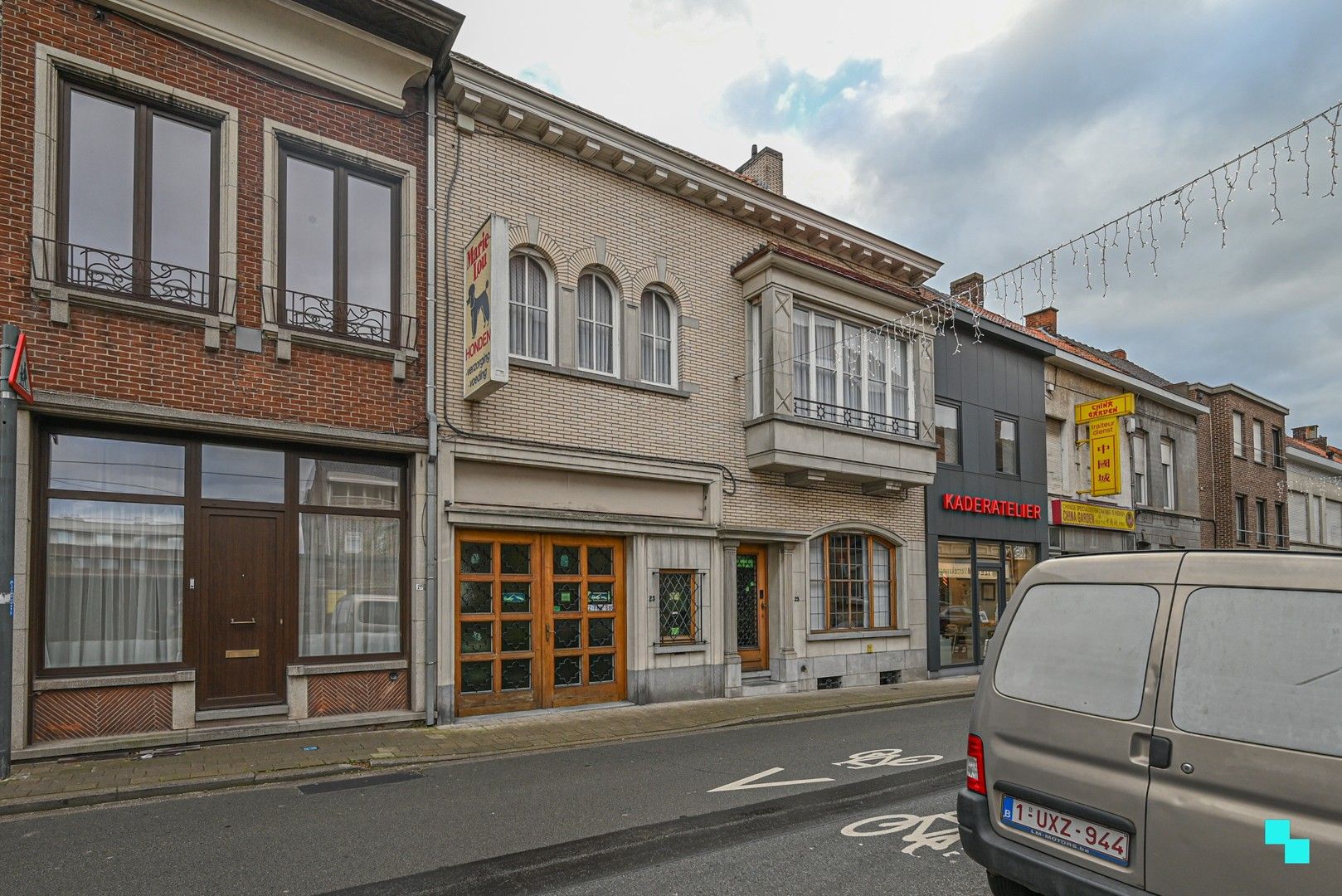 Te renoveren karakterpand in hartje Izegem foto 27