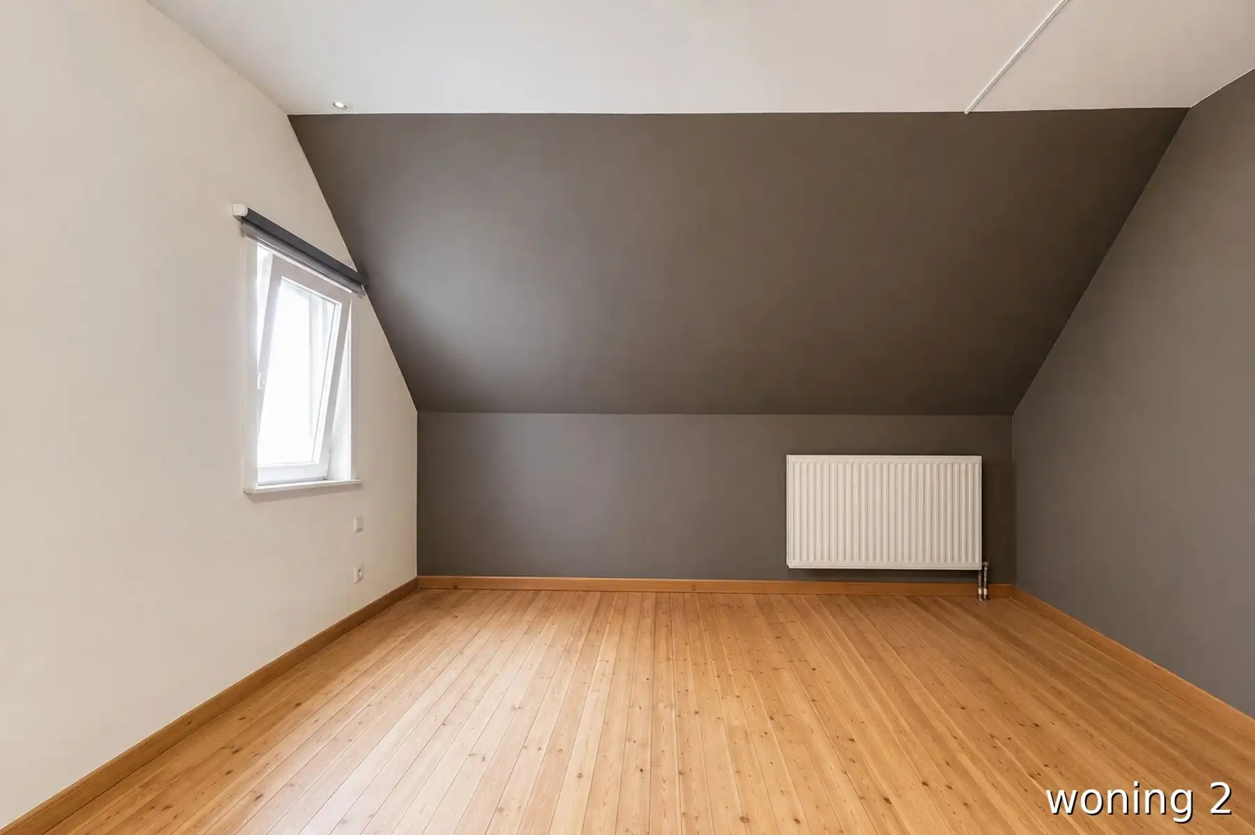 Uniek perceel met 2 volwaardige woningen en gedeelde tuin!  foto 22