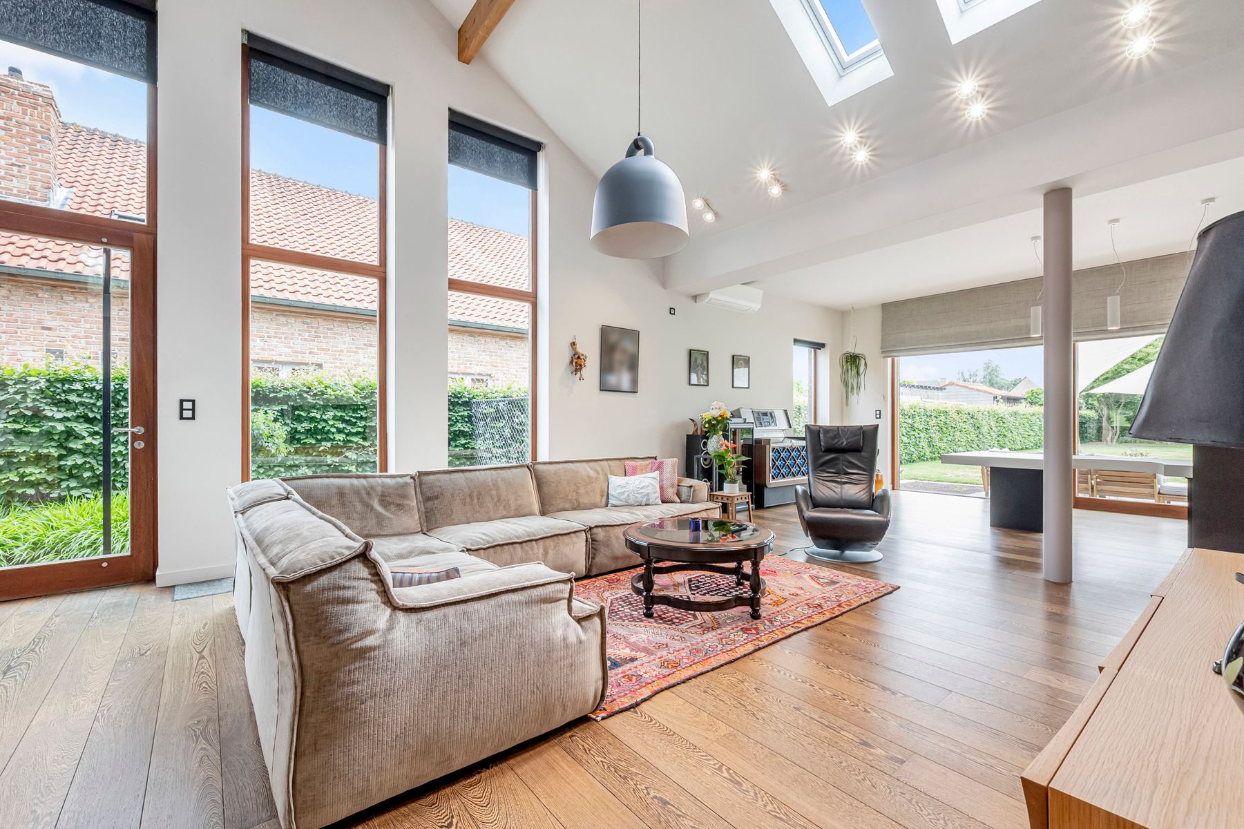 Exclusieve villa met hoogstaande afwerking foto 9