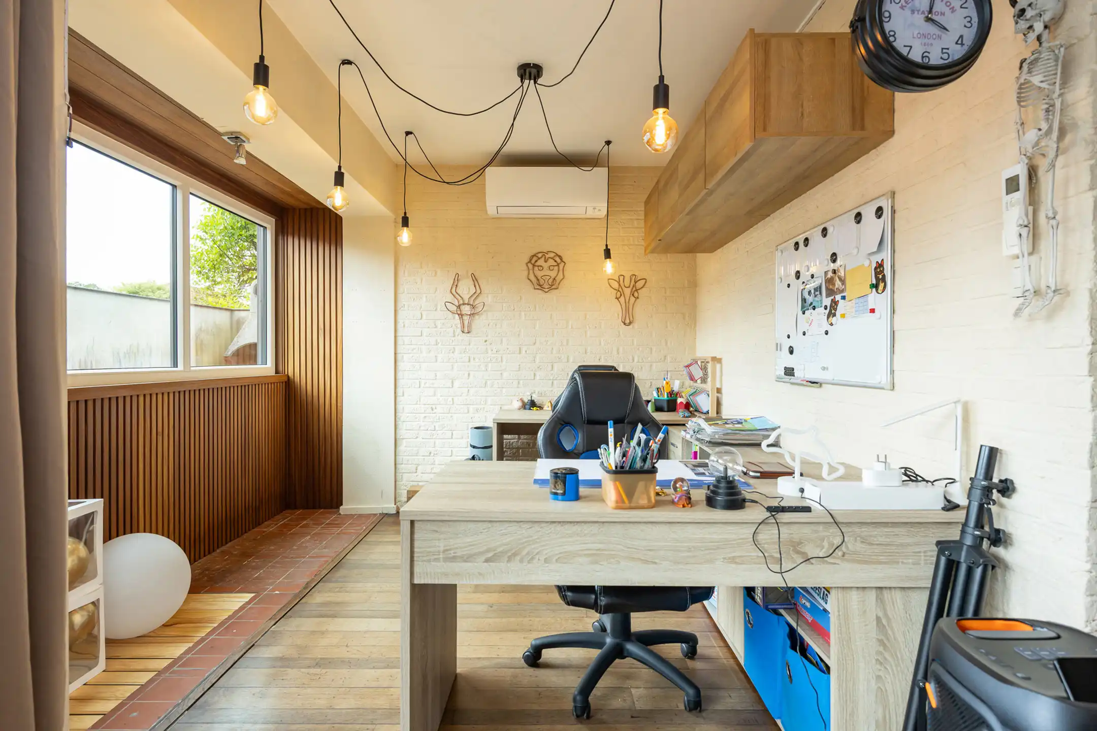 Instapklare 4slpk-woning op rustige locatie te Vosselaar. foto 4