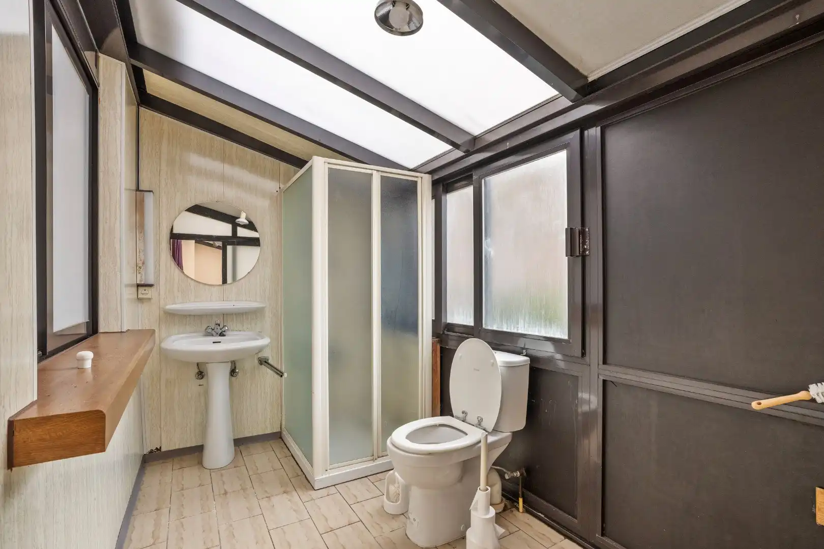 TE RENOVEREN WONING OP EEN PERCEEL VAN 559M² MET BOORDEVOL POTENTIEEL foto 12