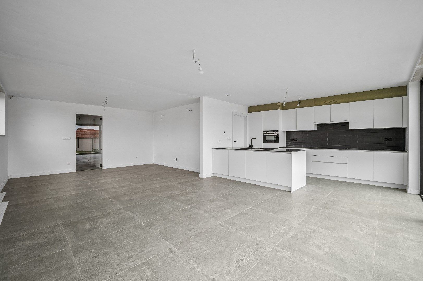 Nieuwbouw halfopen bebouwing (EPC A) met tuin, terras en garage foto 8