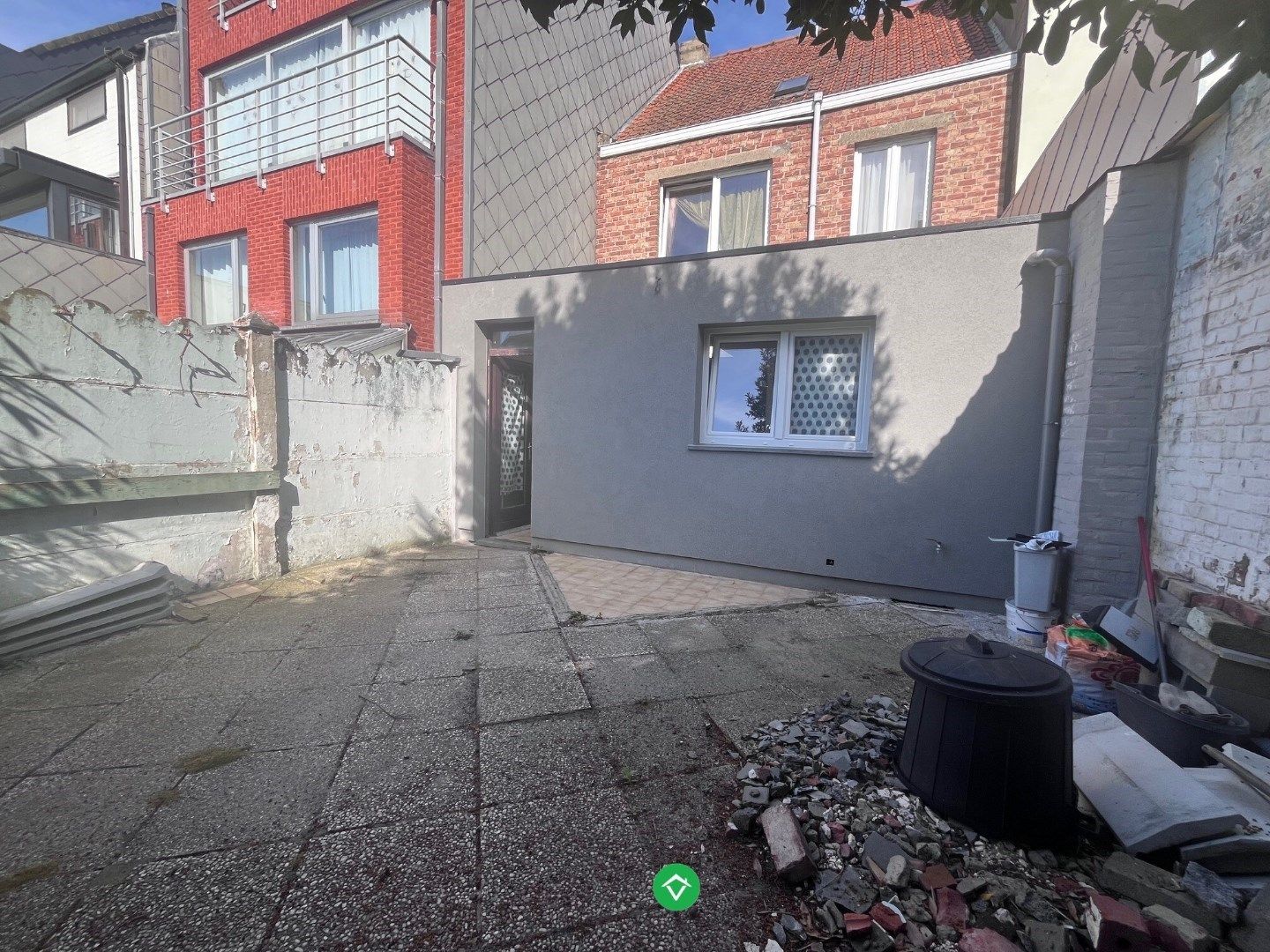 Comfortabel, op te frissen woonhuis met zonnige tuin, welgelegen in rustige buurt. foto 8
