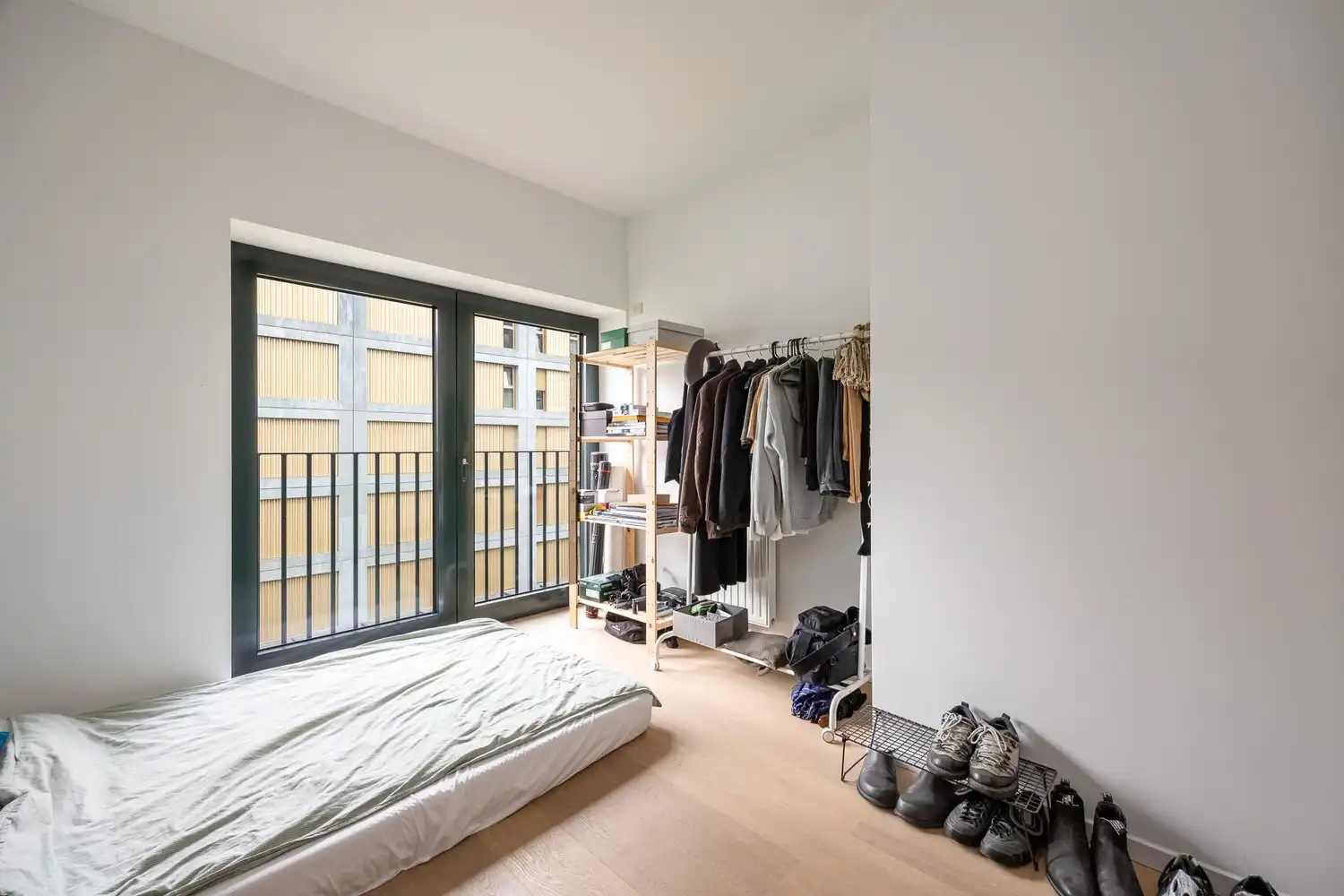 Modern 3 slpk appartement met terras en panoramisch uitzicht op het Eilandje foto 7