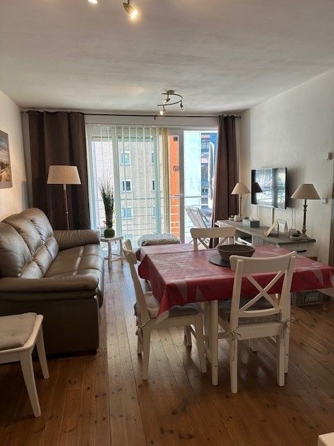 Gemeubeld appartement met terras nabij het strand te Nieuwpoort foto 2