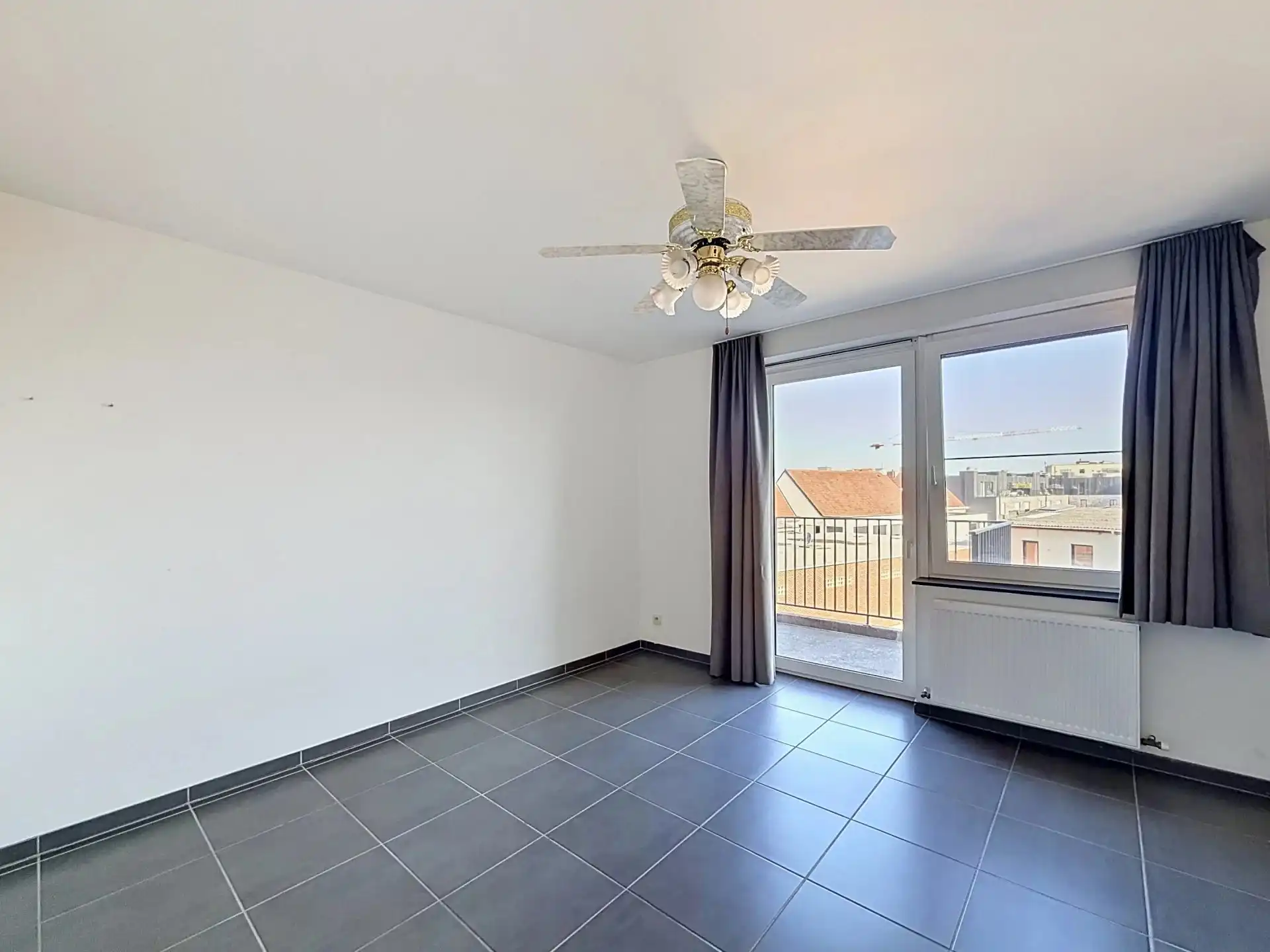 Ruim energiezuinig en verzorgd appartement met 2 slaapkamers en terras. foto 14