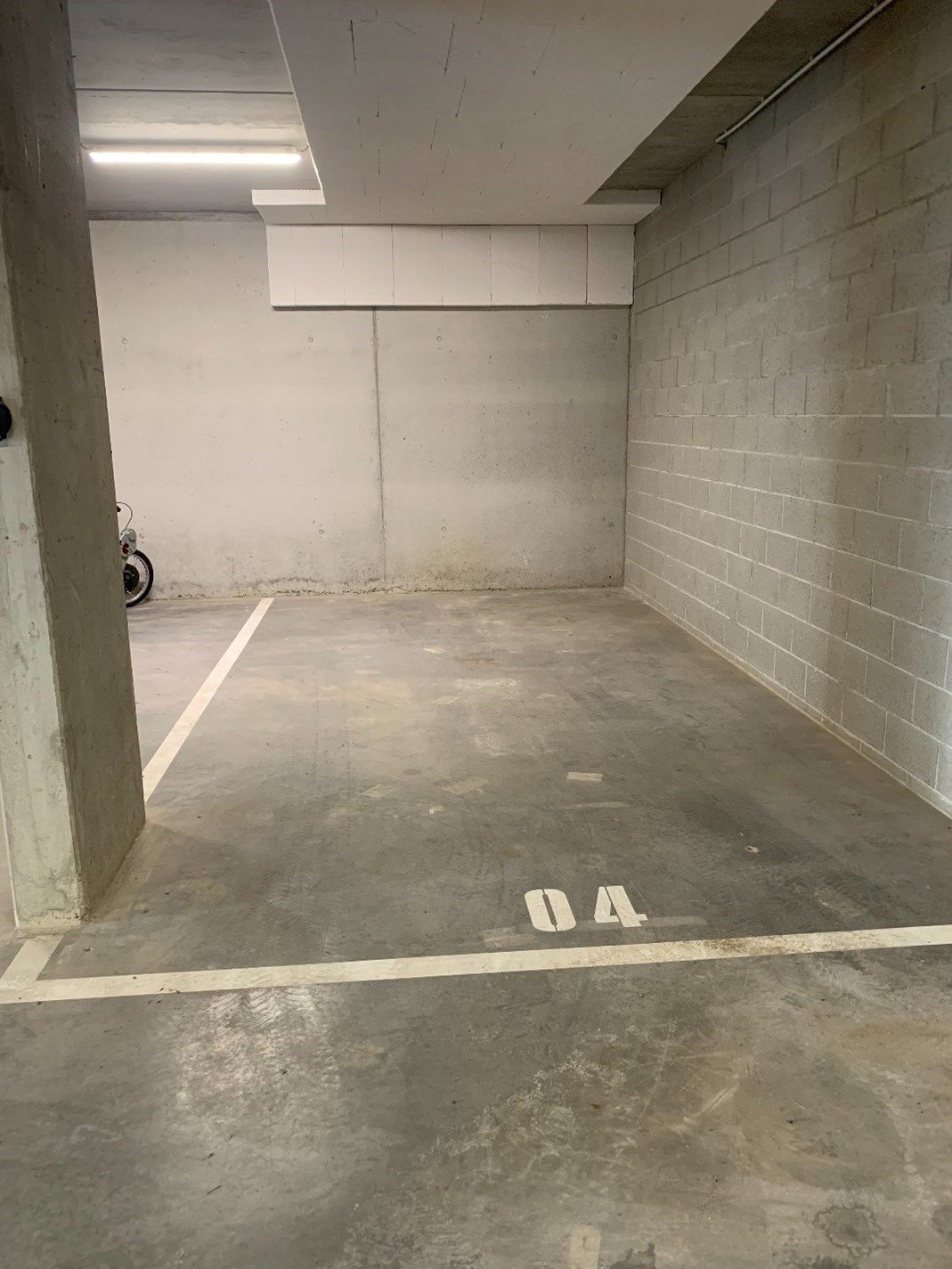 1-slpk app met terrassen en parkeerplaats foto 10