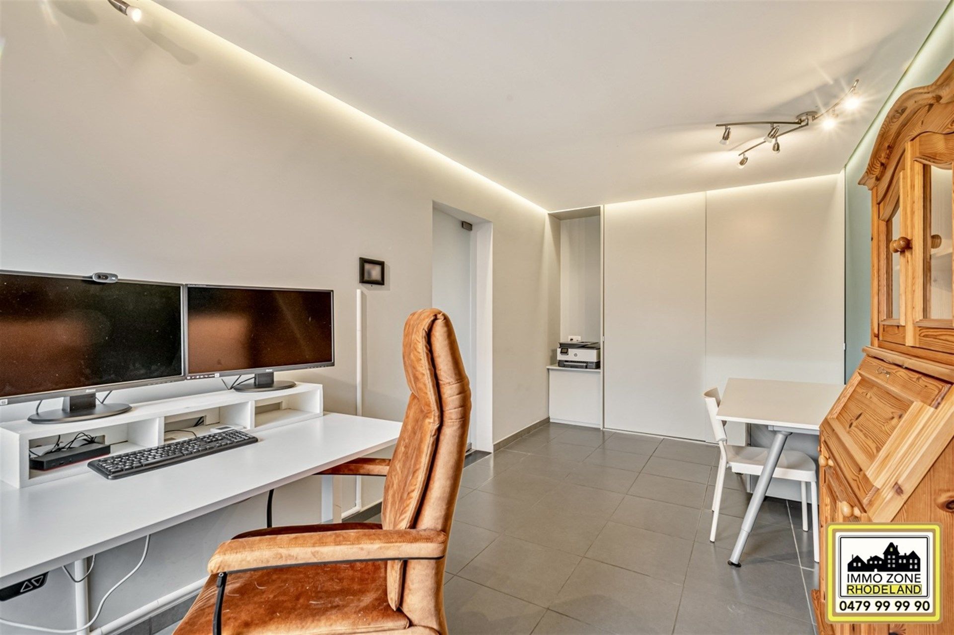 Knappe moderne woning met 3 slpks, garage en tuin foto 5