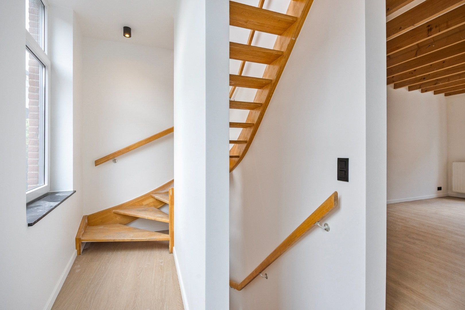 Duplex appartement in het centrum van Leuven! – EPC 193 kWh/m² - bewoonbare oppervlakte 76 m²  foto 3