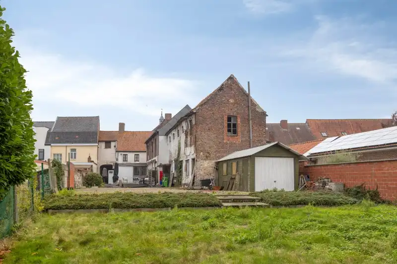 Handelspand met woonmogelijkheid en tuin – ideaal voor renovatie of herontwikkeling foto 25