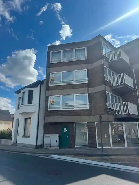 Comfortabel 2-slaapkamerappartement met  Terras te huur in Zottegem foto 11