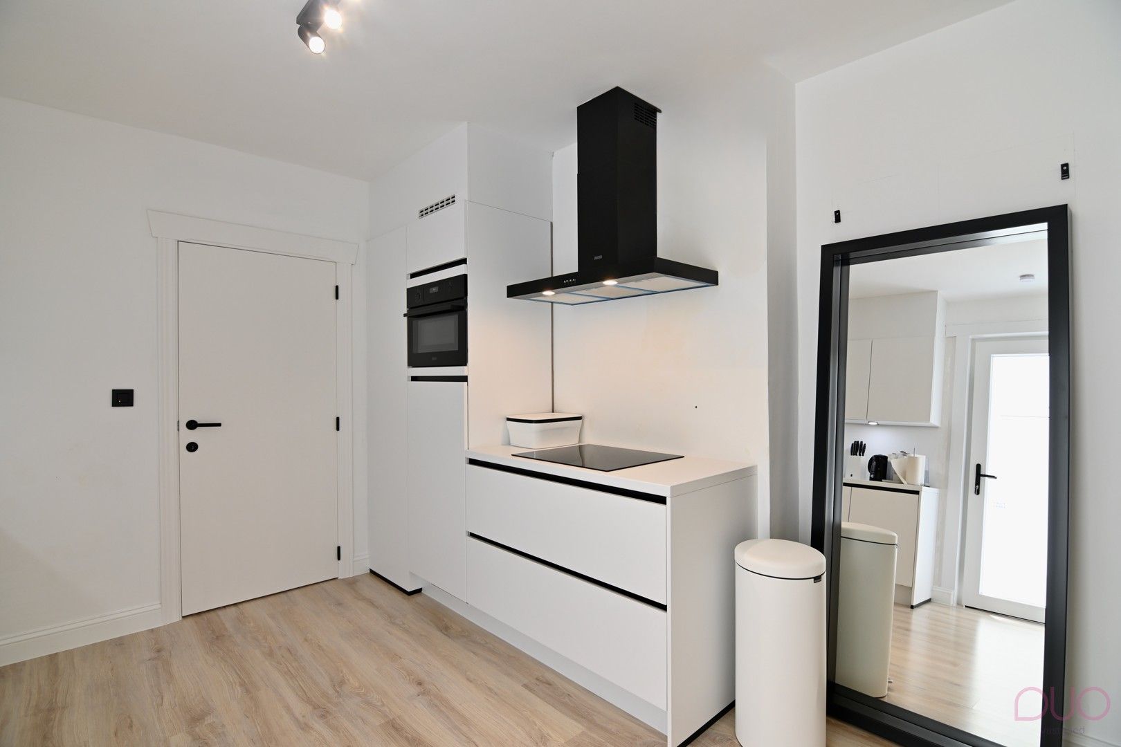 Instapklaar, volledig gerenoveerd appartement in hartje Turnhout foto 13