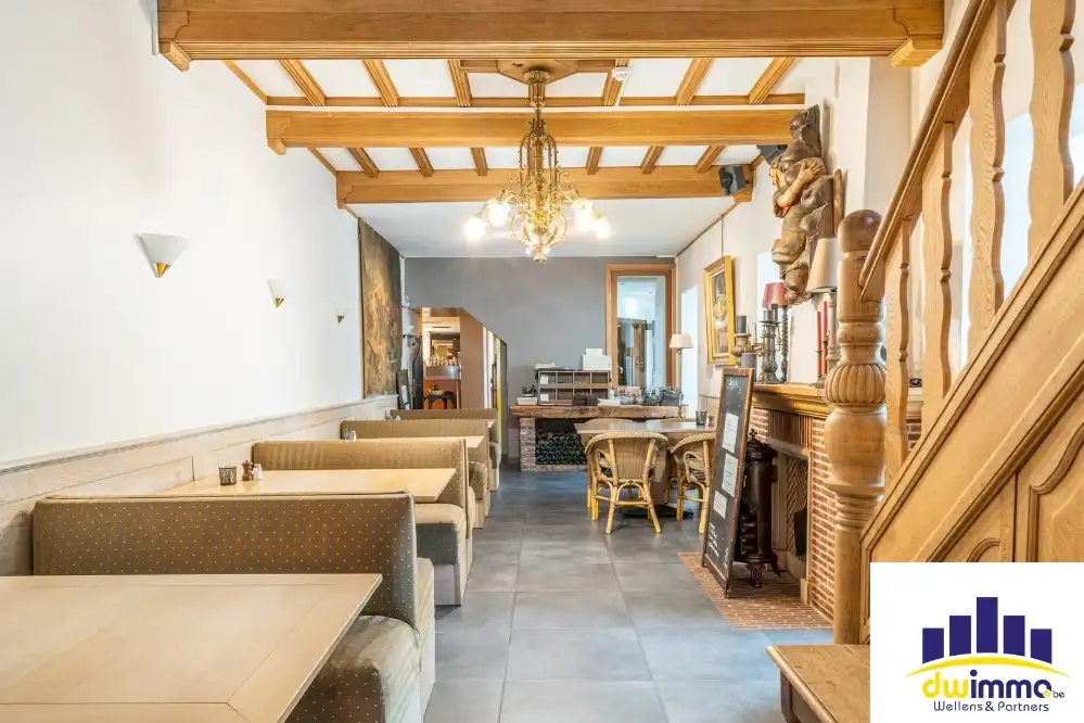 Unieke overname: Hotel-Restaurant op toplocatie in het hart van Lokeren foto 11