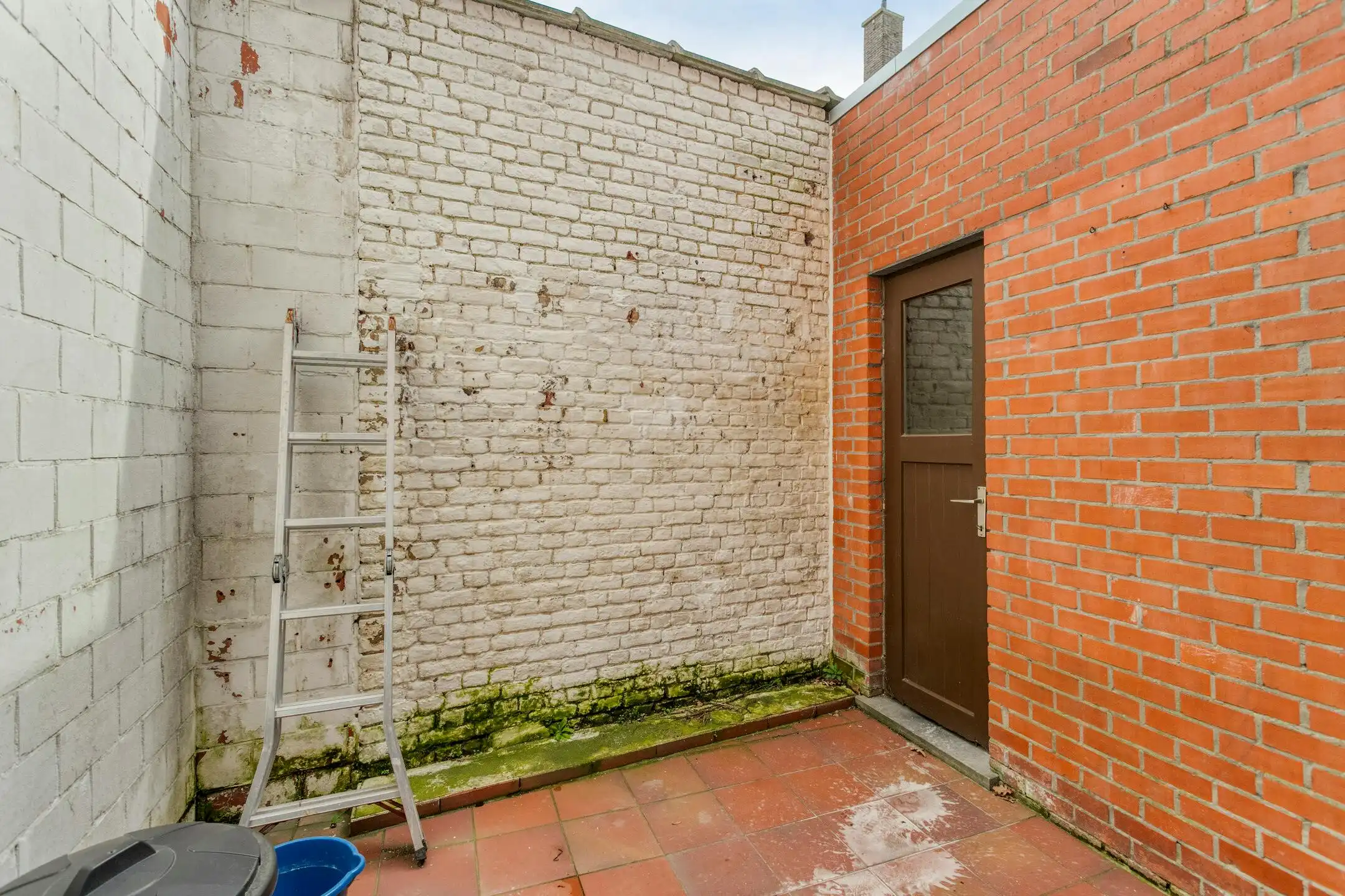 Gezellig huis met 2 slaapkamers en zolder,centraal in Izegem foto 11