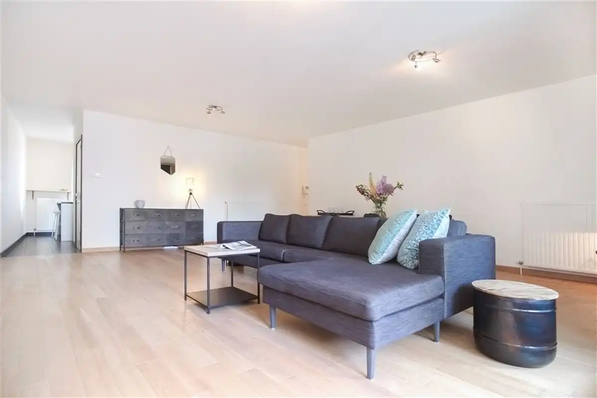 Ruim appartement met terras aan den "Oudaan" foto {{pictureIndex}}