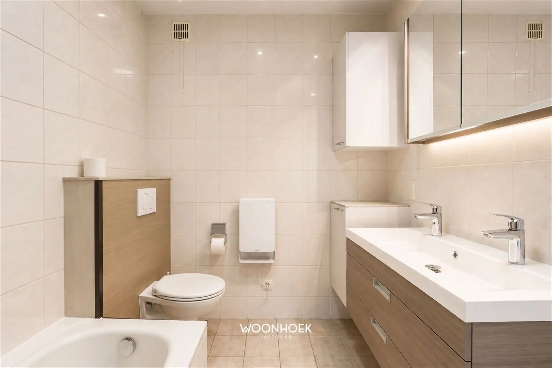 Modern 2-slpk appartement met 2 terrassen foto 8