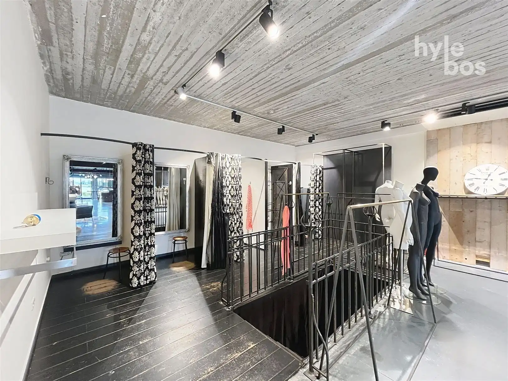 Commercieel pand - UNIEKE PRIJS foto 9