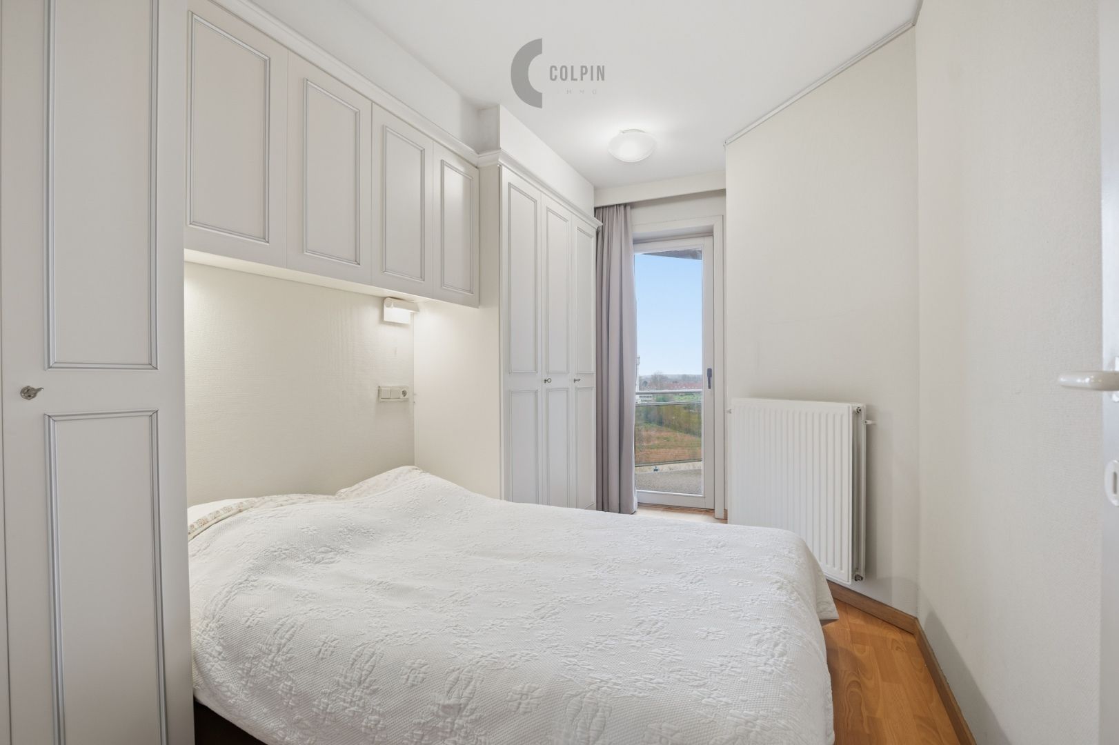 Uniek appartement met frontaal zeezicht én panoramisch uitzicht over “De Baai van Heist” foto 11