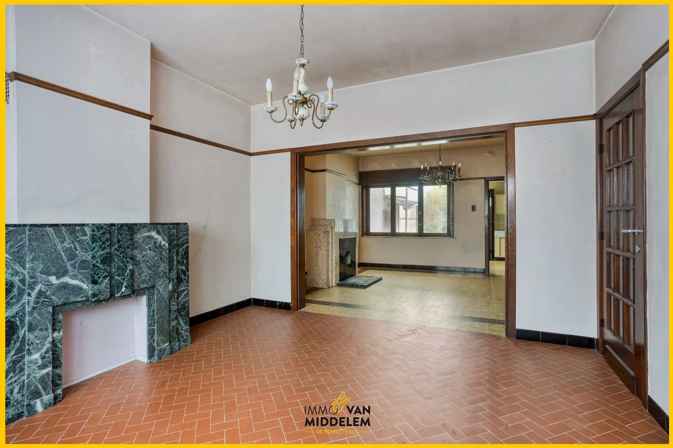 TE RENOVEREN RIJWONING MET 3 KAMERS, TUIN EN ANNEX foto 3