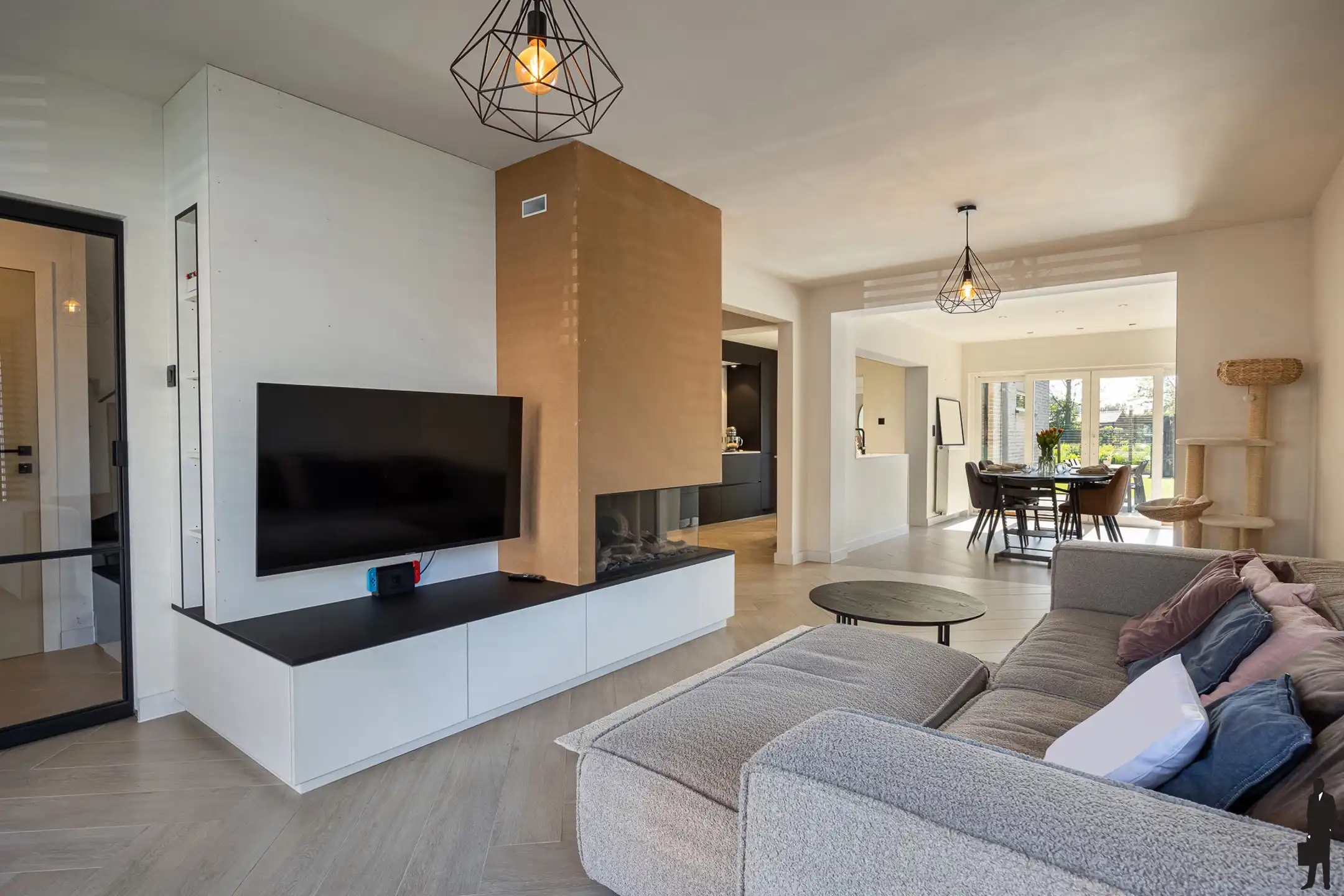 Instapklare gezinswoning met moderne afwerking, 3 slpks en garage foto 2